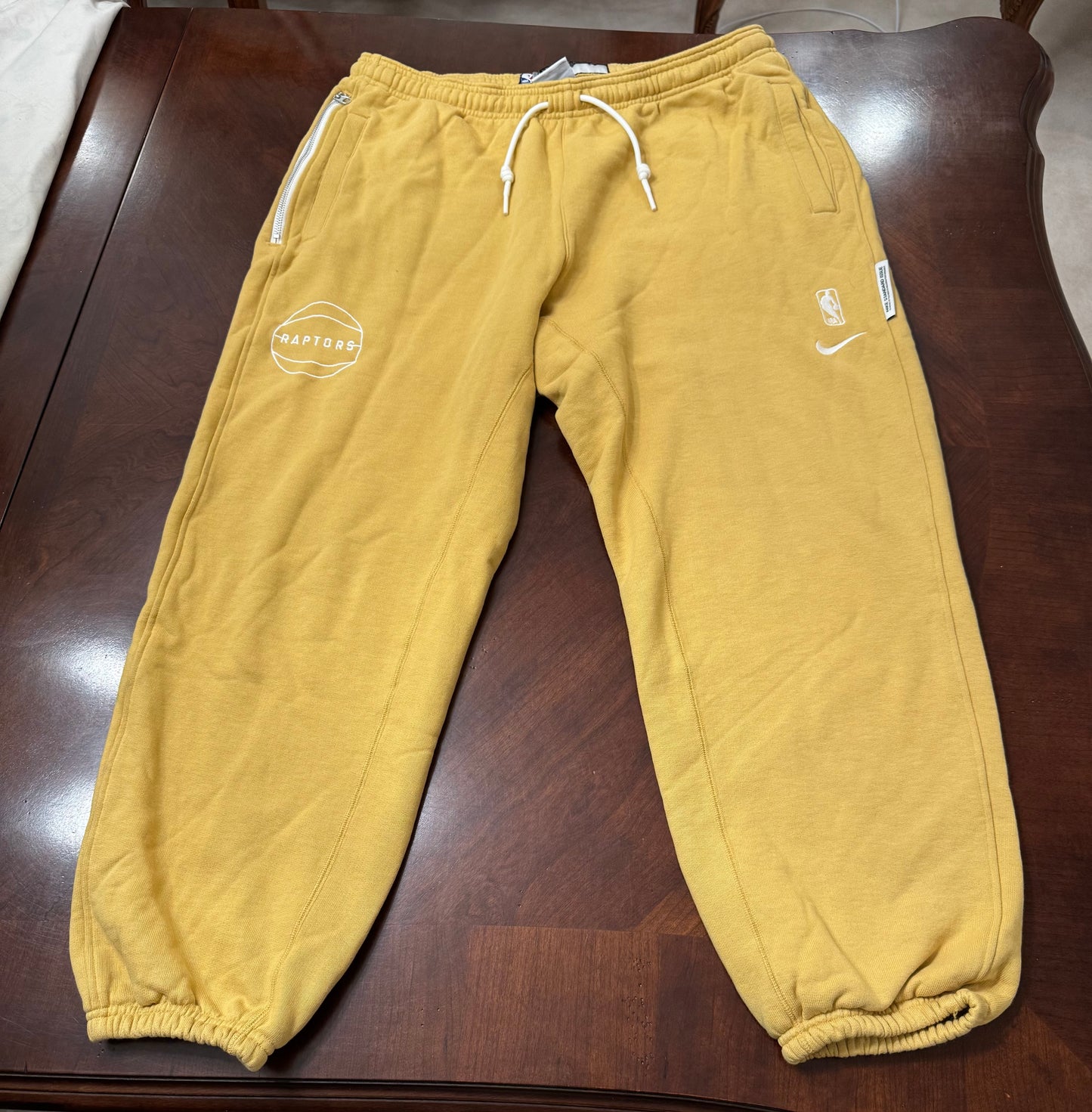 NBA Nike Toronto Raptors Player Issued Sweatpants Dri-Fit
