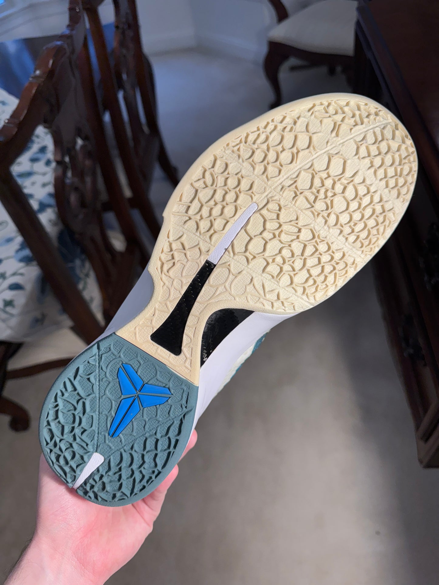 Kobe 6 Protro Khris Middleton PE