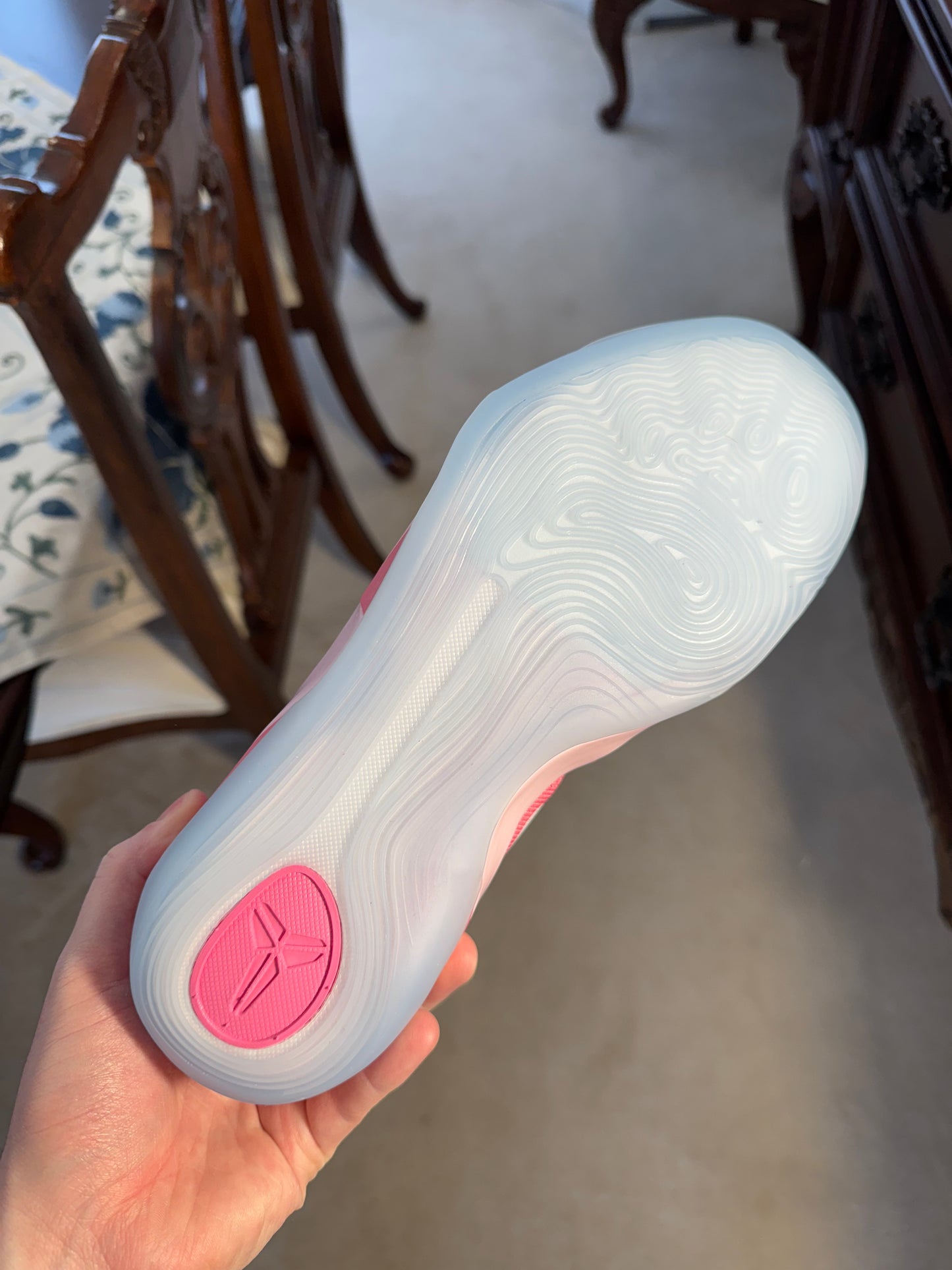 Kobe 9 EM Low Kay Yow Think Pink