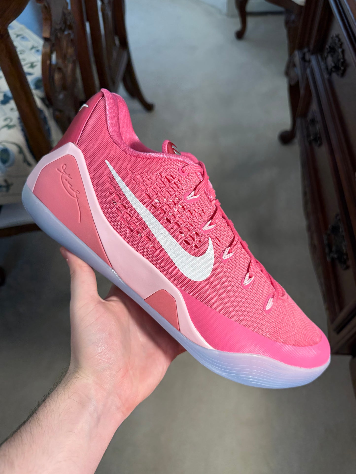 Kobe 9 Protro EM Low Kay Yow Think Pink