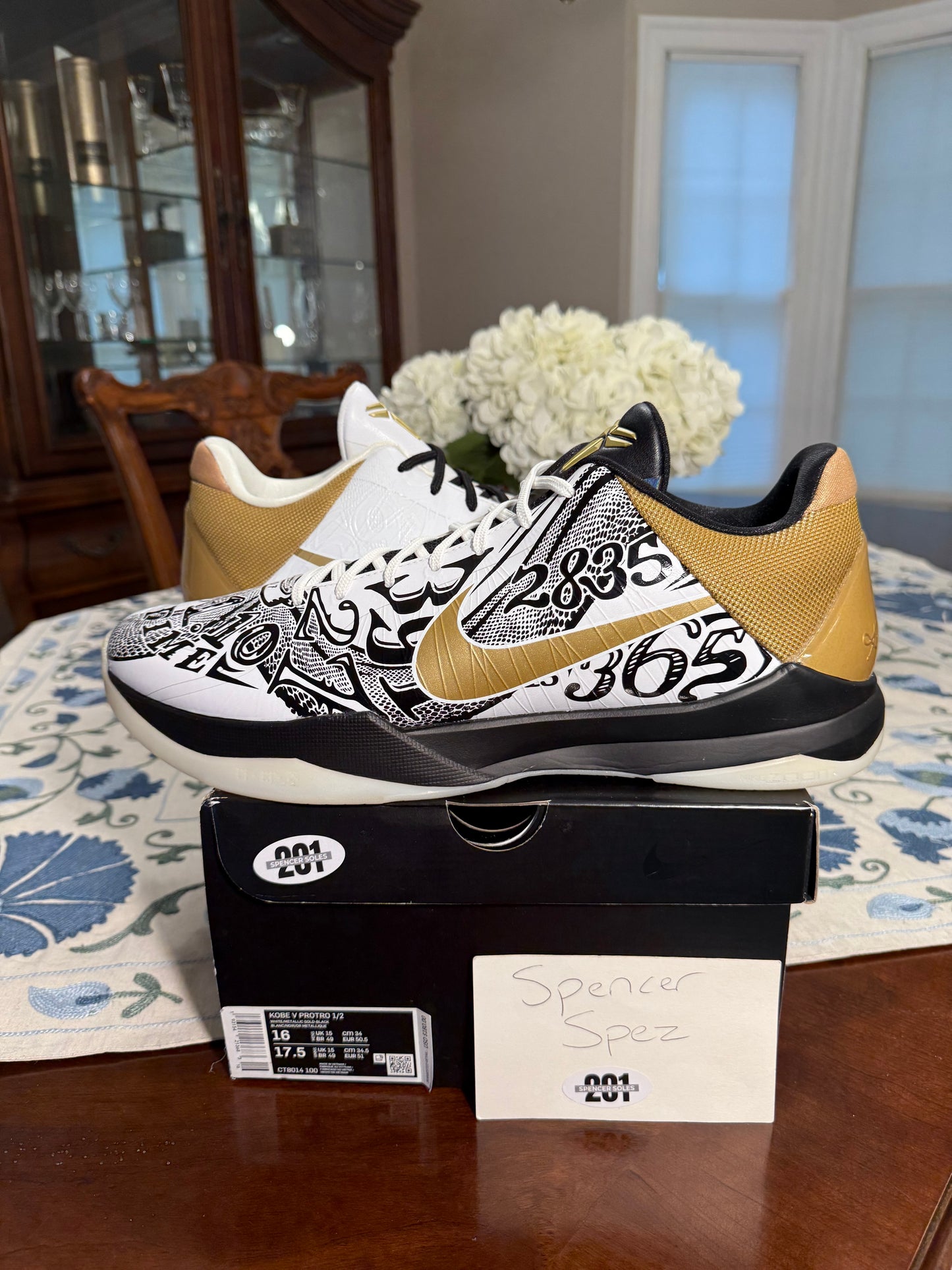 Kobe 5 Protro Big Stage Parade