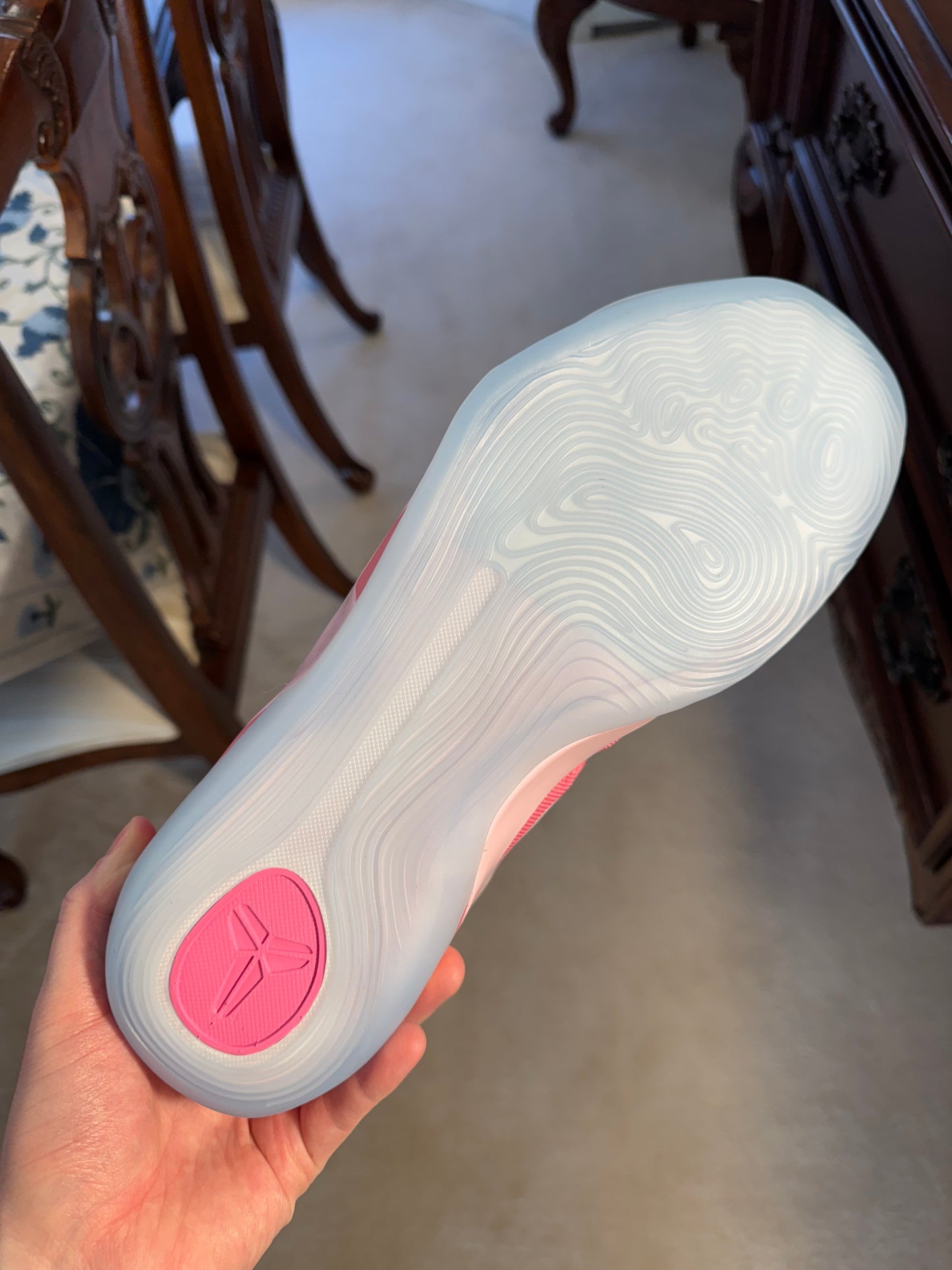 Kobe 9 EM Low Kay Yow Think Pink