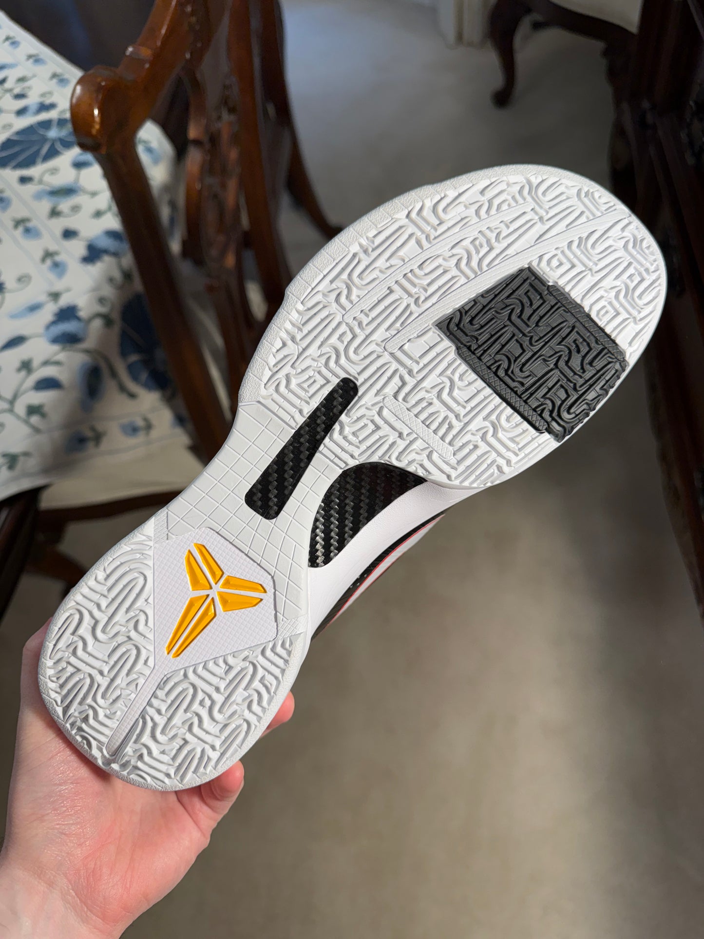 Kobe 5 Protro Bruce Lee Alternate