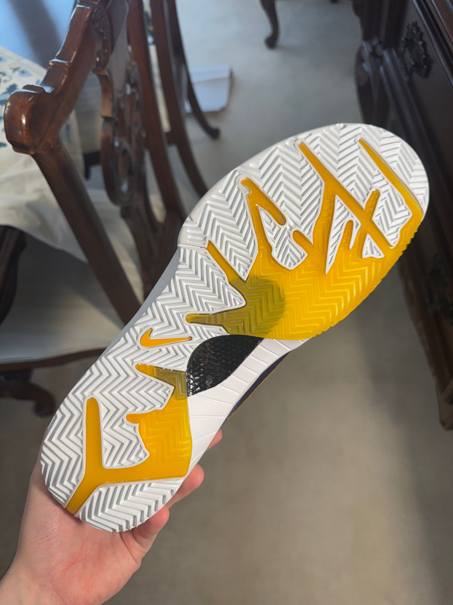 Kobe 4 Protro Undefeated Lakers