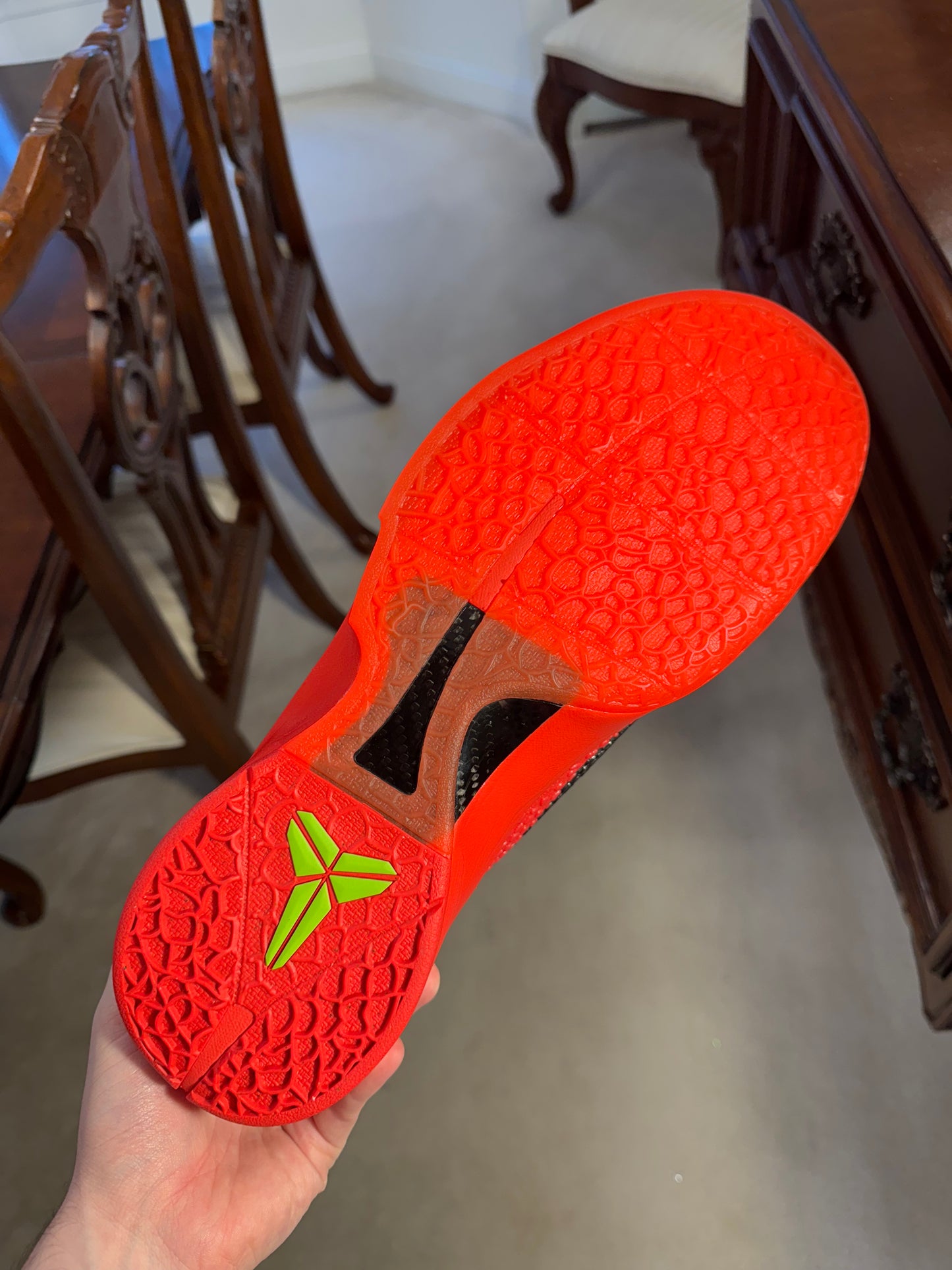 Kobe 6 Protro Reverse Grinch