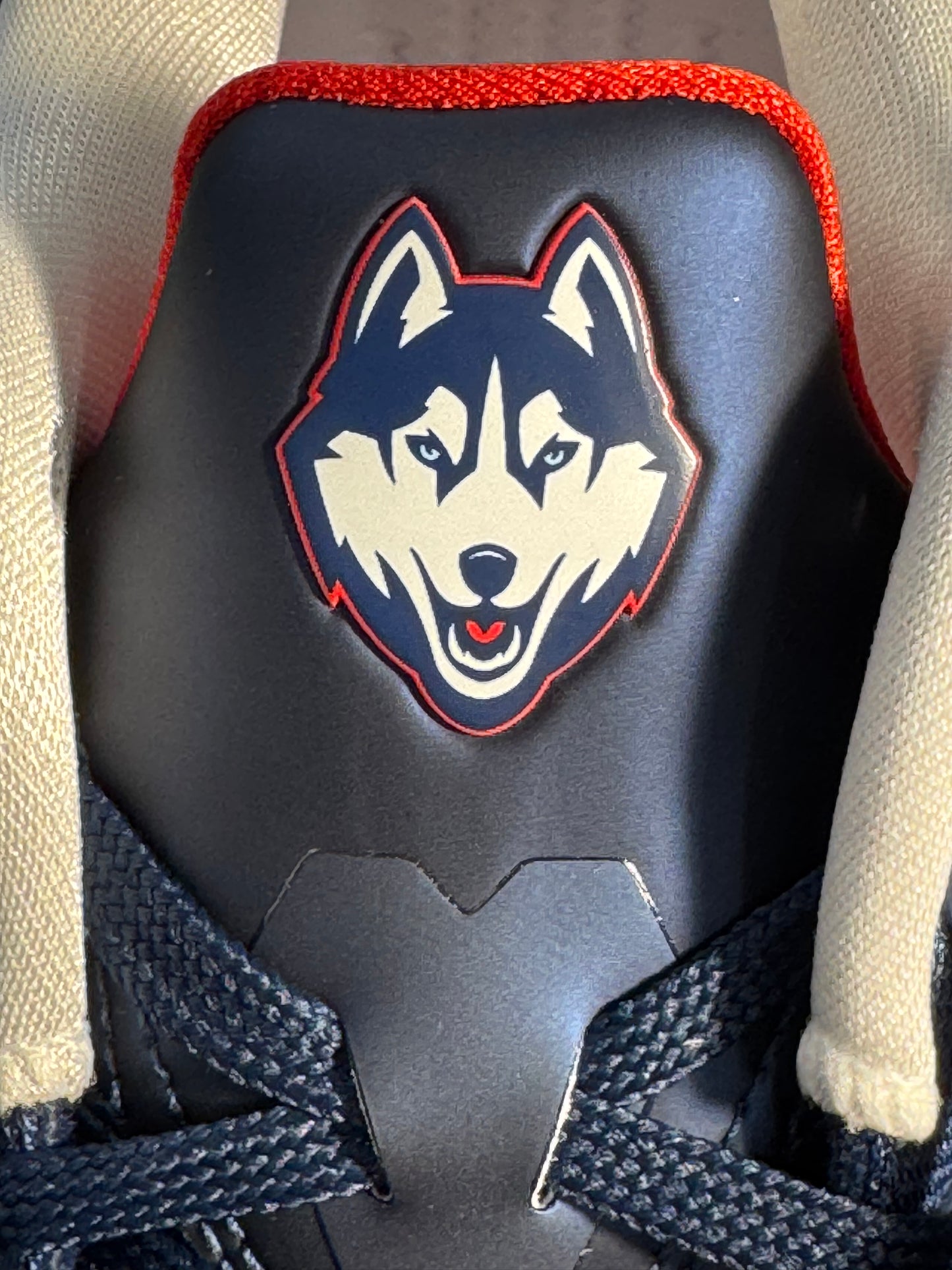 Kobe 9 EM Low Protro UConn PE Blue