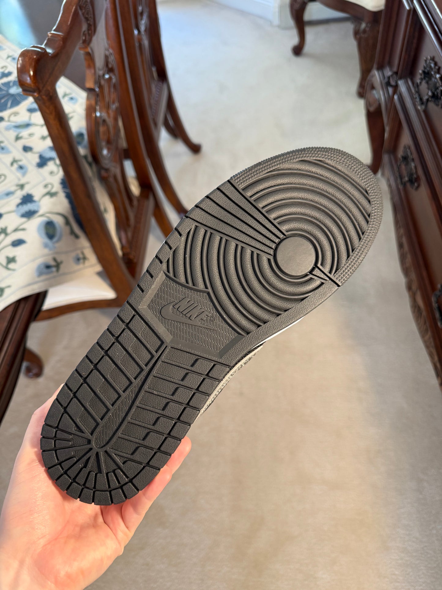 Jordan Retro 1 Low Swarovski Wmns