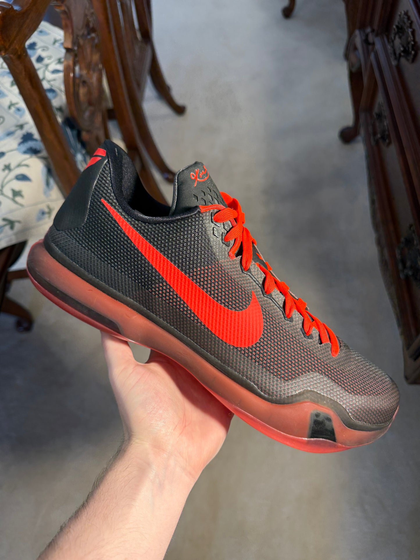 Kobe 10 Bright Crimson