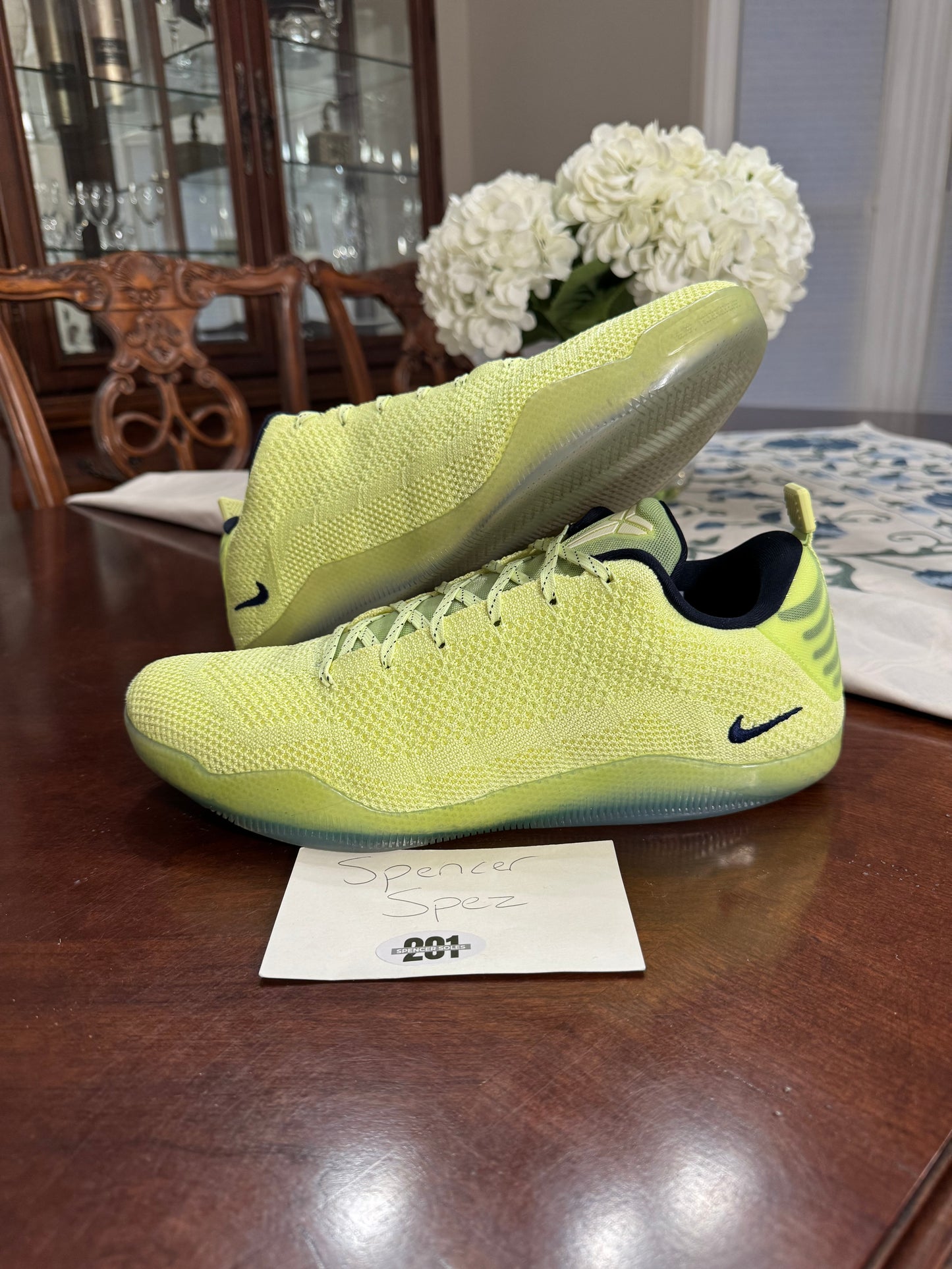 Kobe 11 Elite Low 4KB Liquid Lime