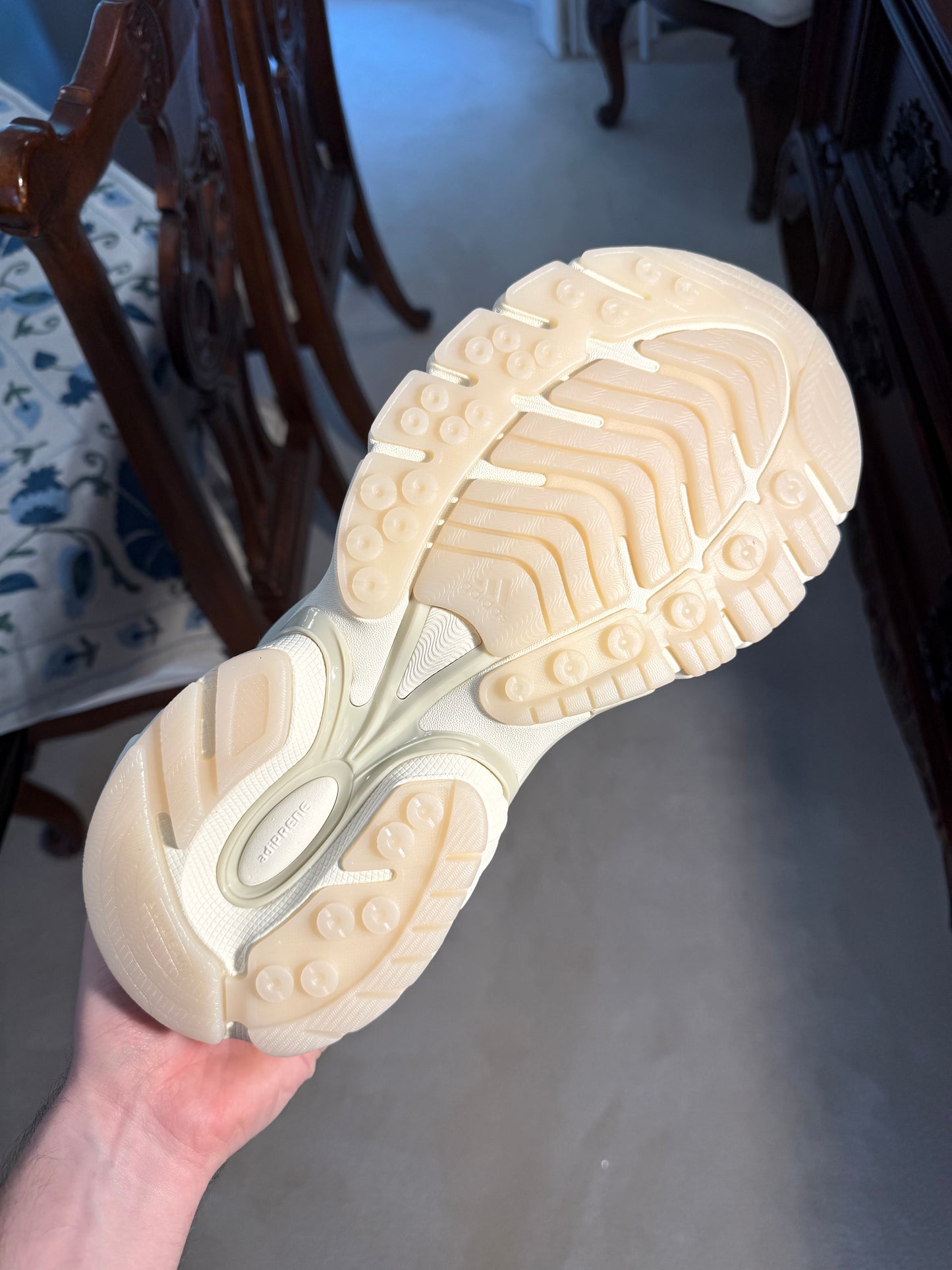 Adistar Jellyfish Pharrell Williams Triple White