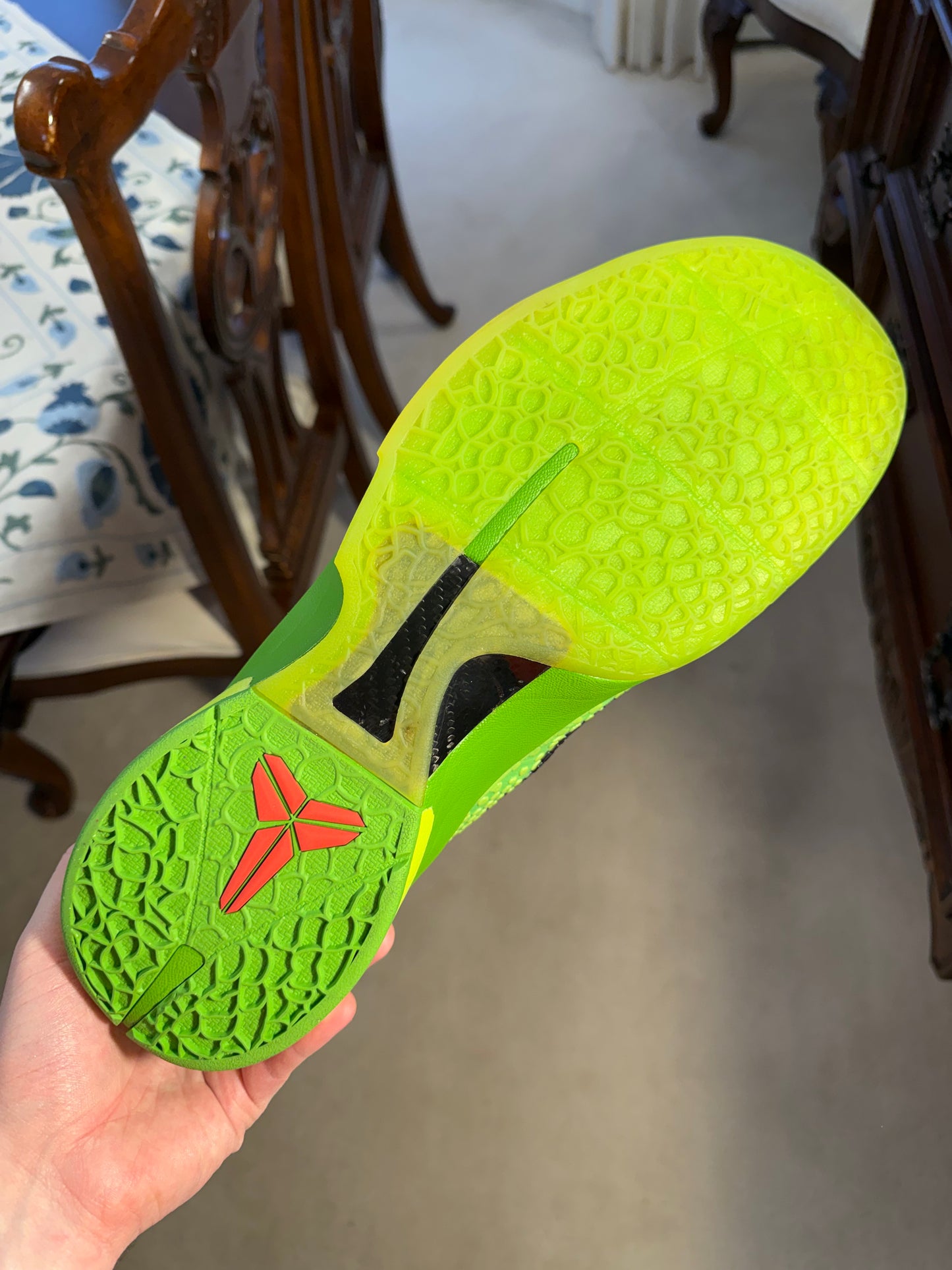 Kobe 6 Protro Grinch