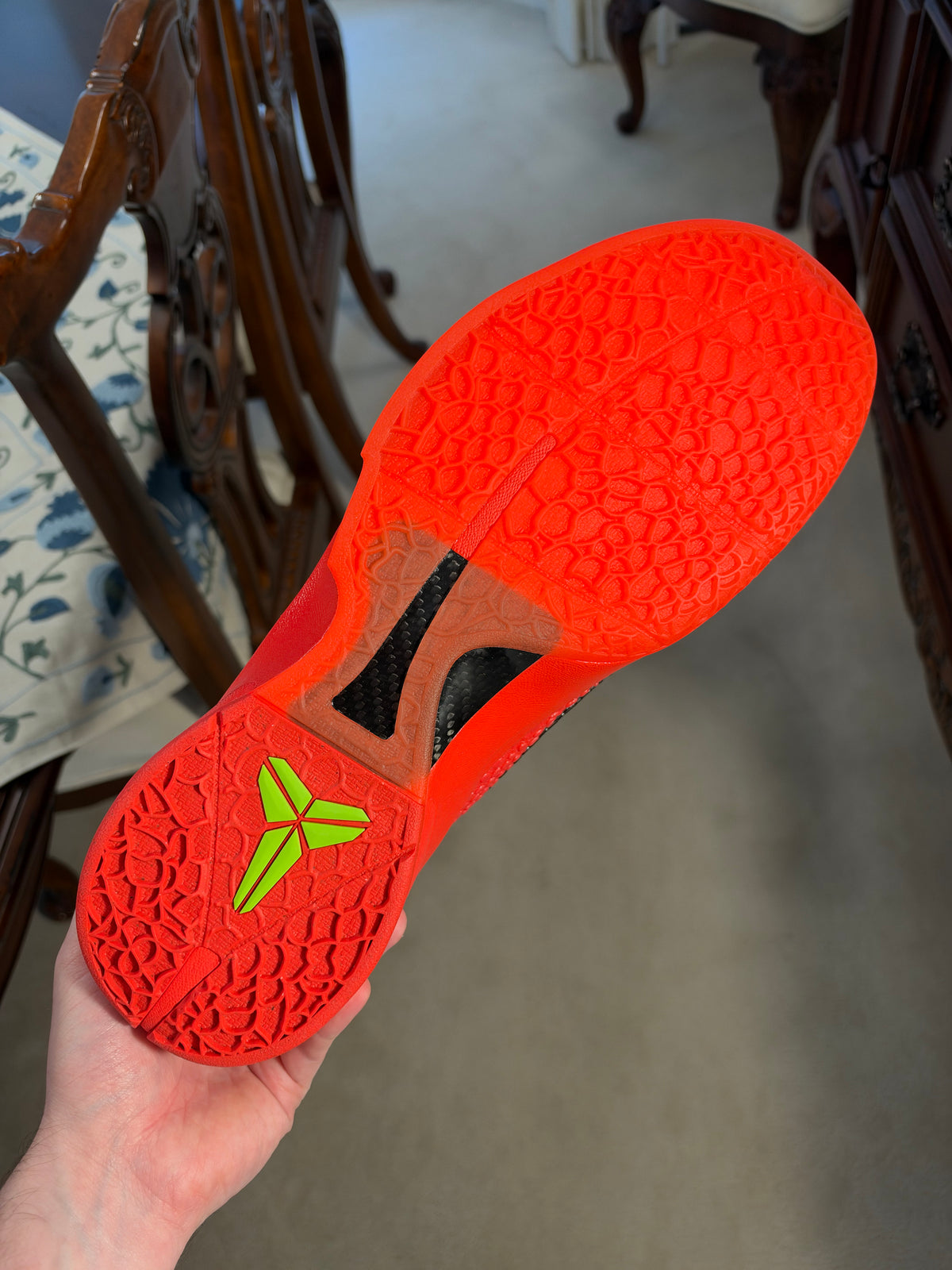 Kobe 6 Protro Reverse Grinch