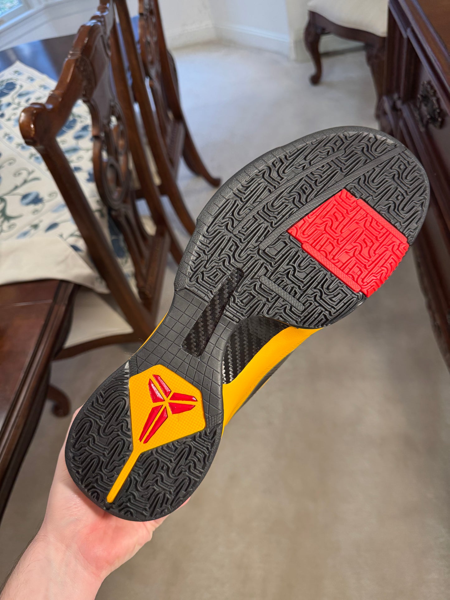 Kobe 5 Protro Bruce Lee