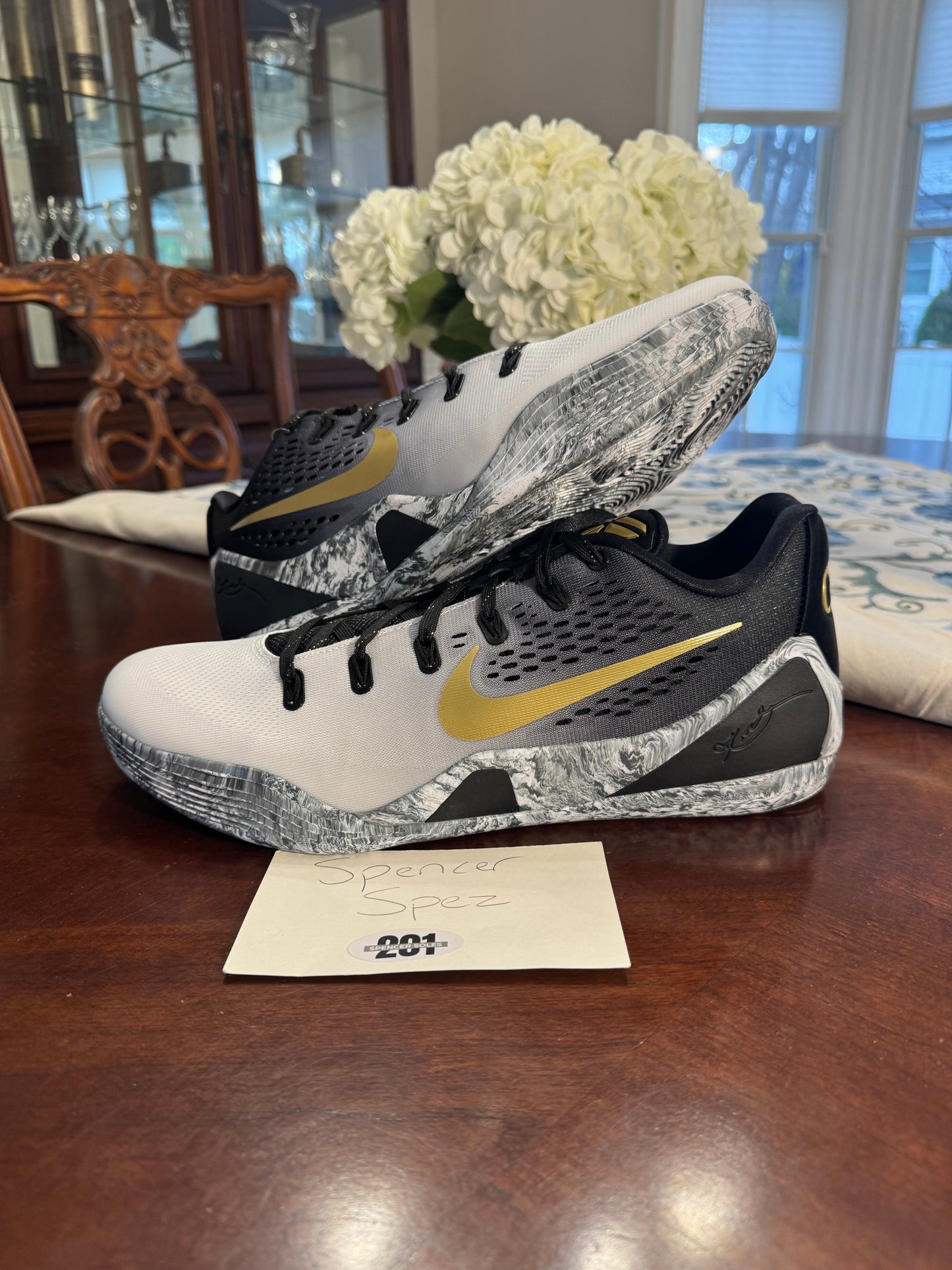 Kobe 9 EM Low Protro Mambacita