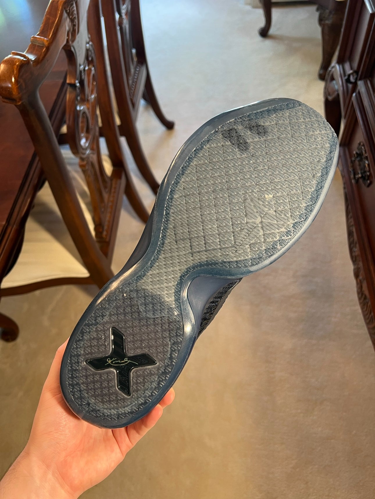 Kobe 10 Elite Low Fade to Black