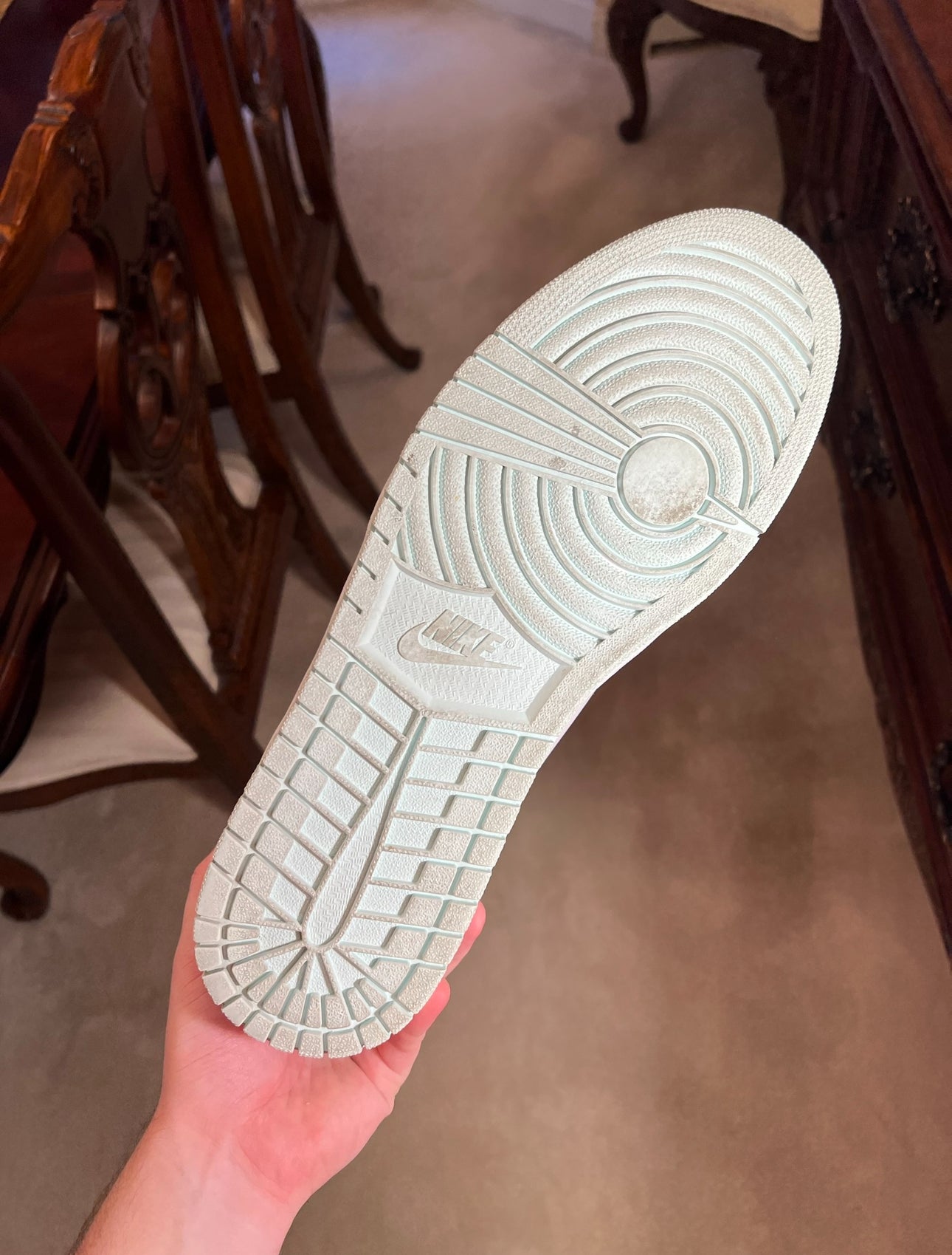 Jordan Retro 1 High Igloo