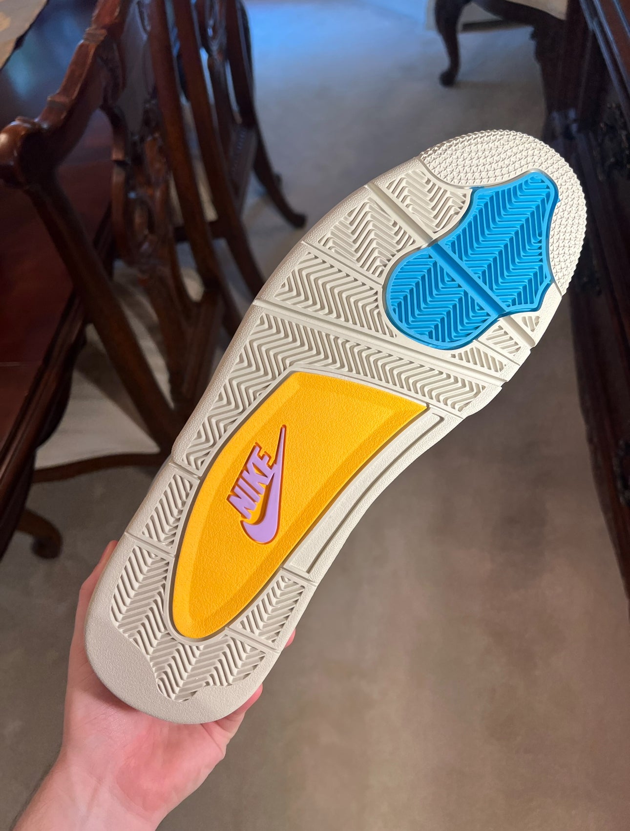 Jordan Retro 4 Union Desert Moss