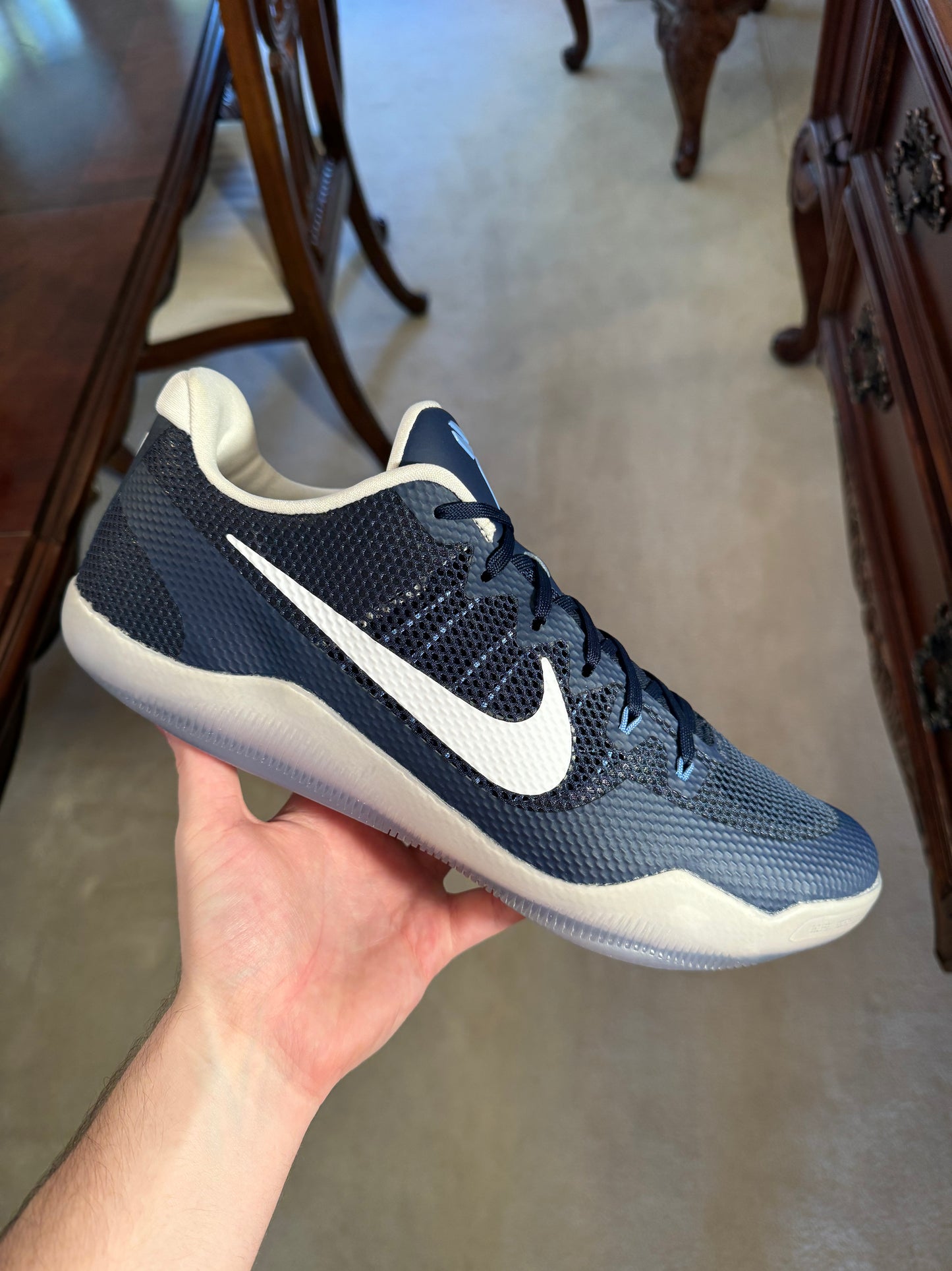 Kobe 11 Villanova PE