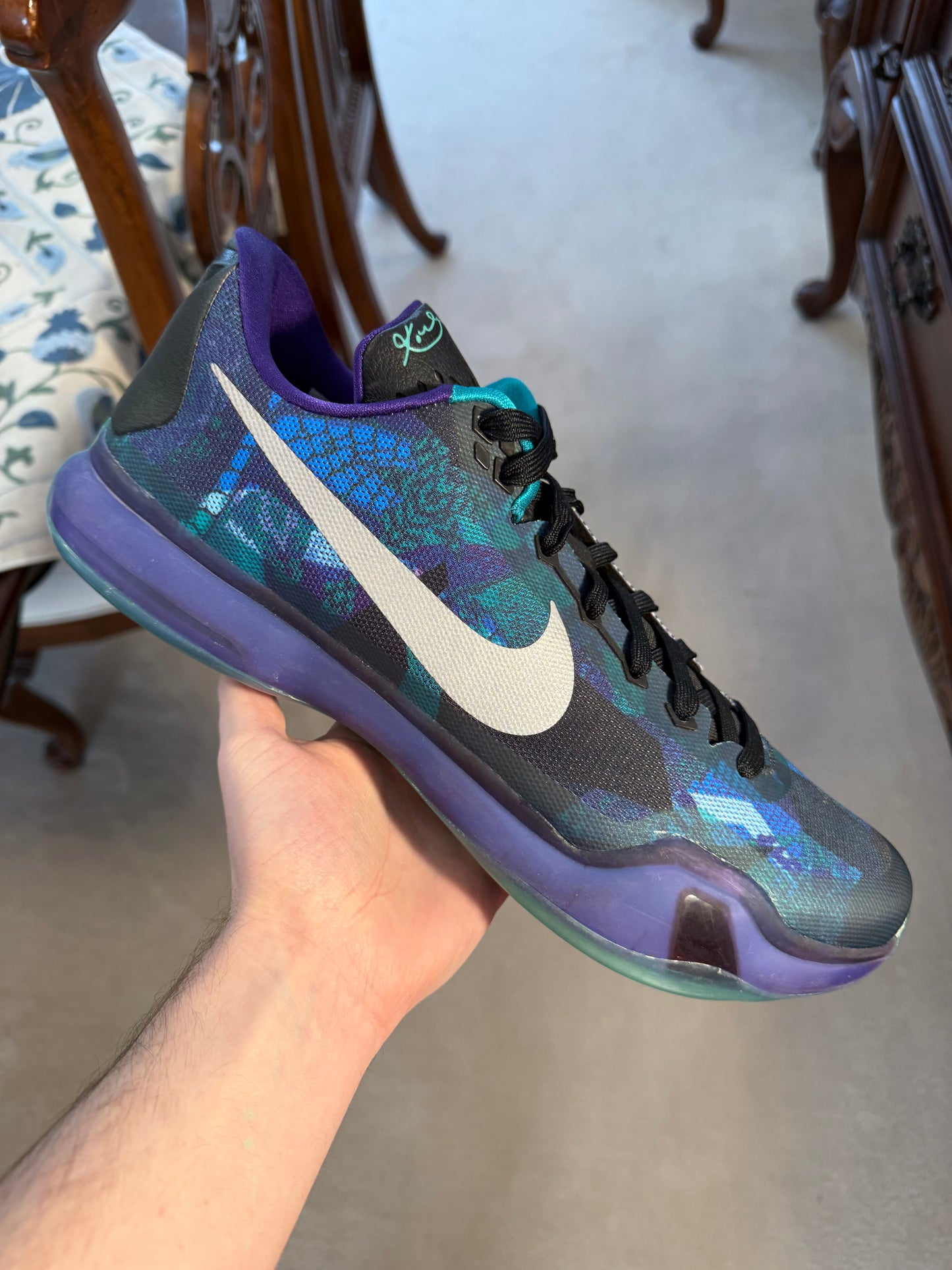 Kobe 10 Peach Jam Overcome