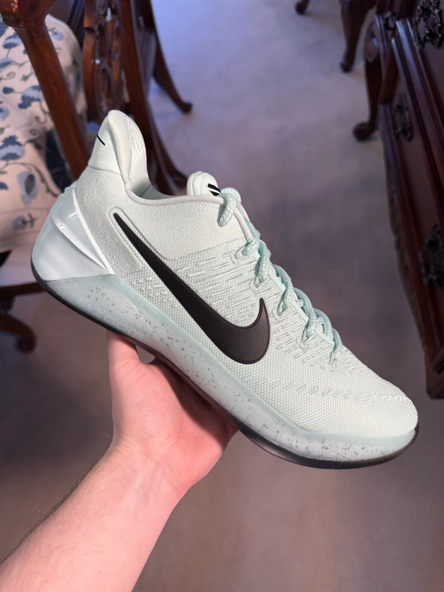 Kobe A.D. Igloo
