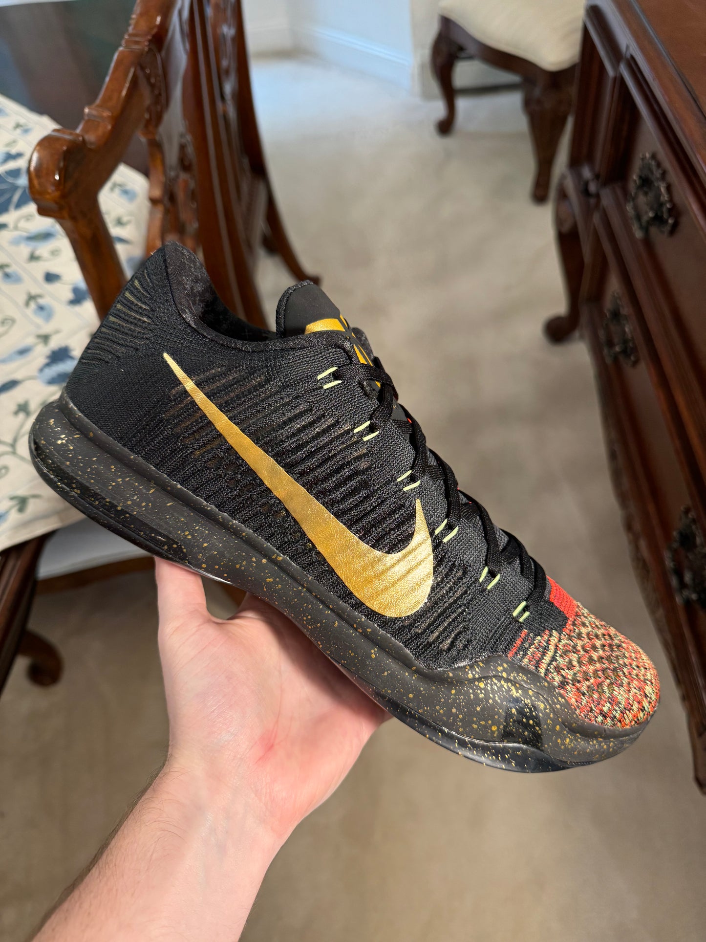 Kobe 10 Elite Low Christmas