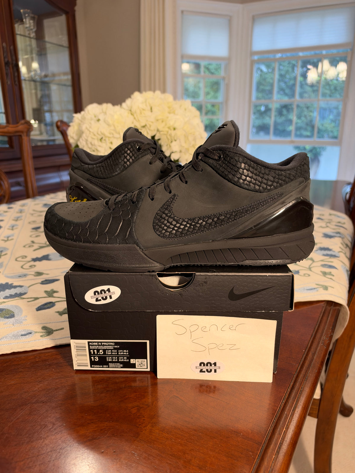 Kobe 4 Protro Gift of Mamba