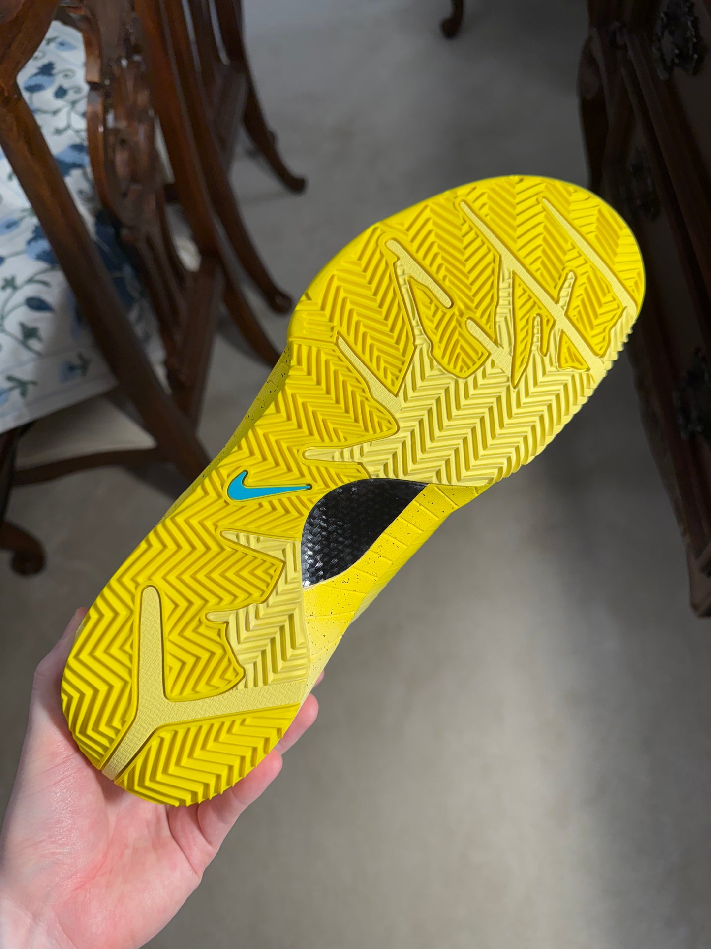 Kobe 4 Protro CHBL