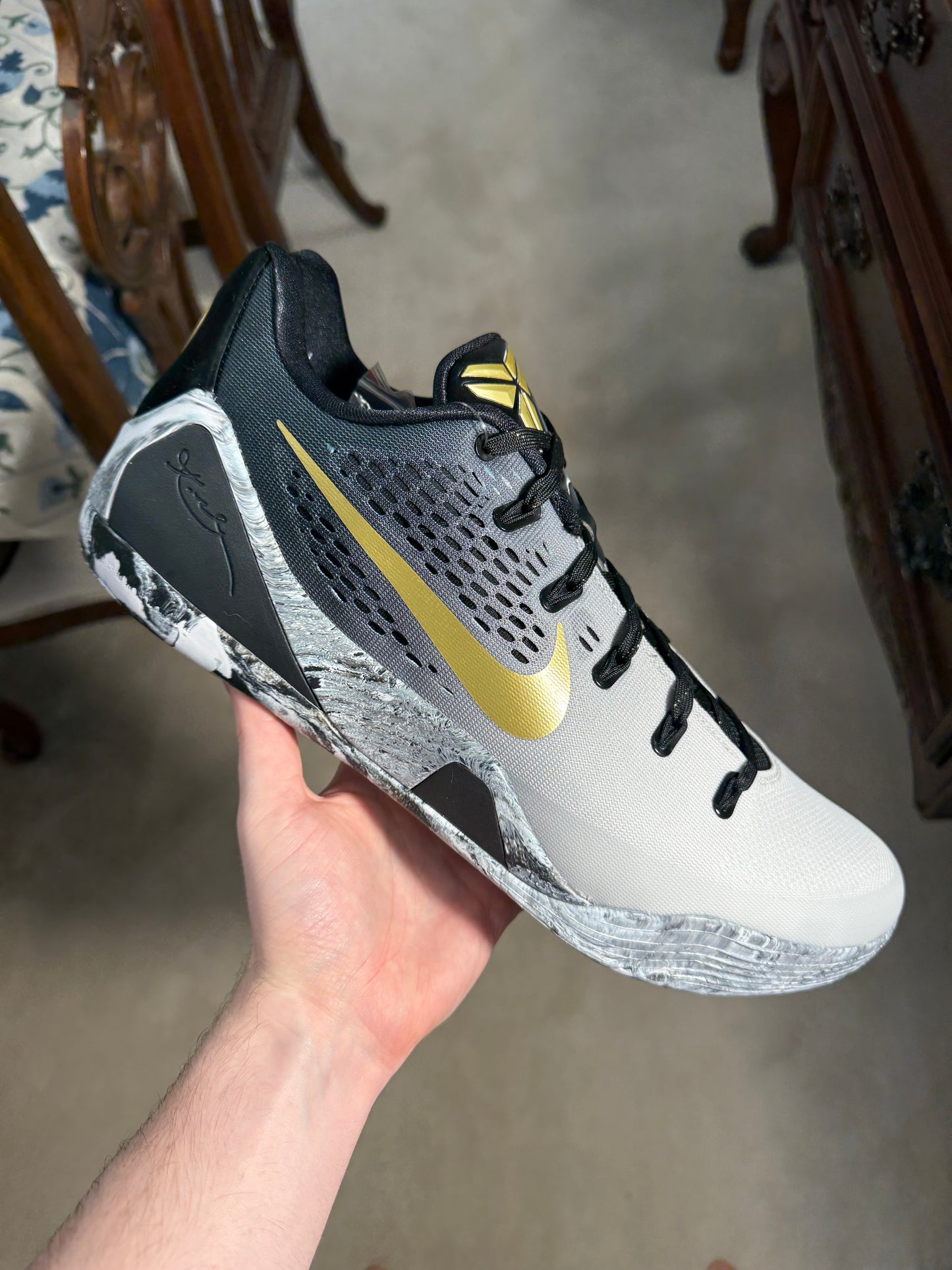 Kobe 9 EM Low Protro Mambacita