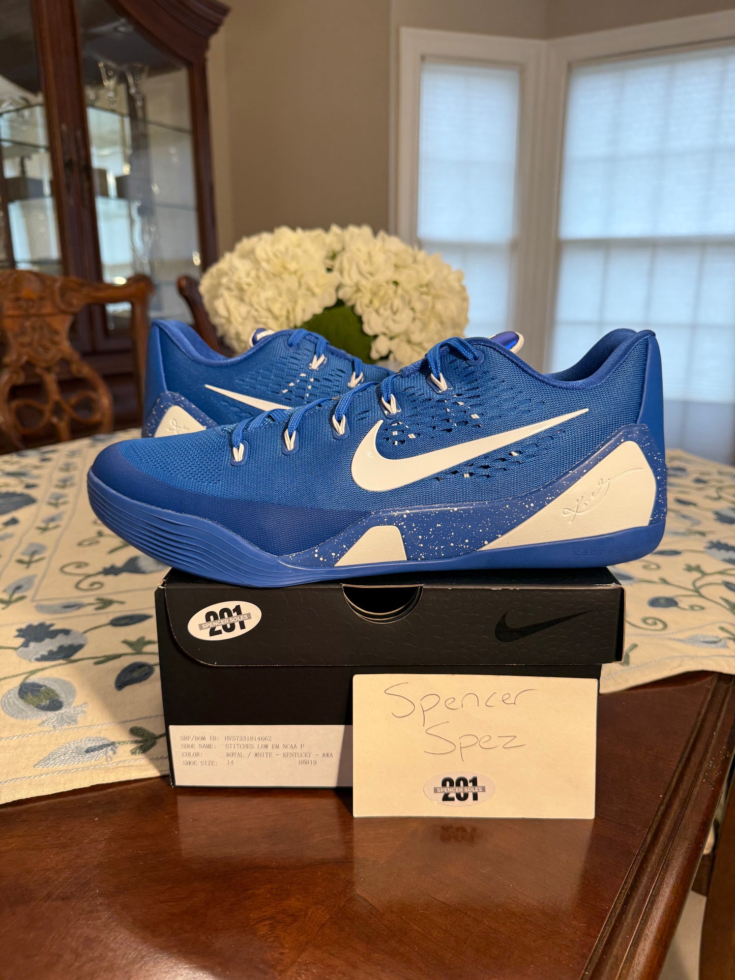 Kobe 9 EM Low Protro Kentucky PE Blue