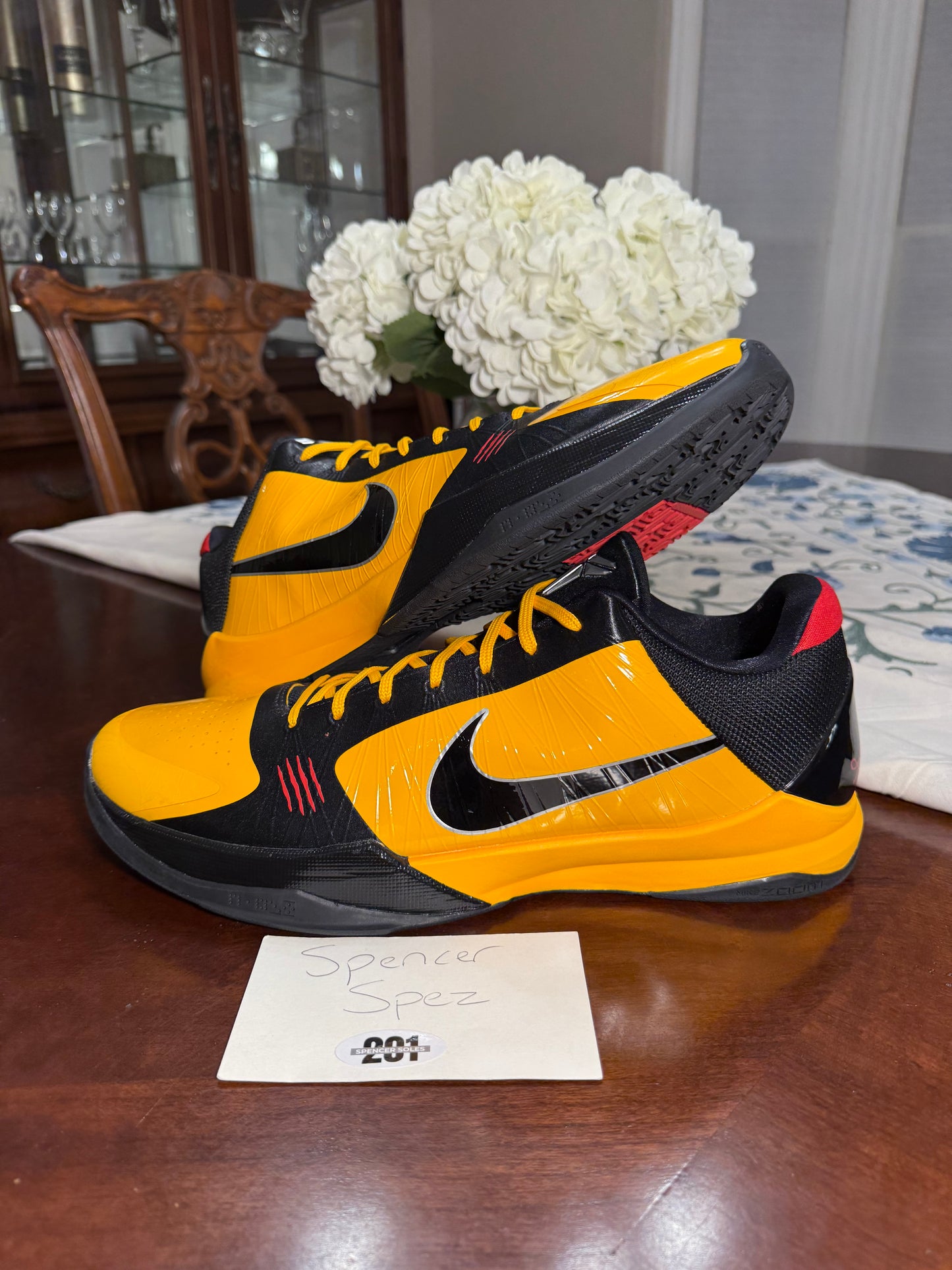 Kobe 5 Protro Bruce Lee