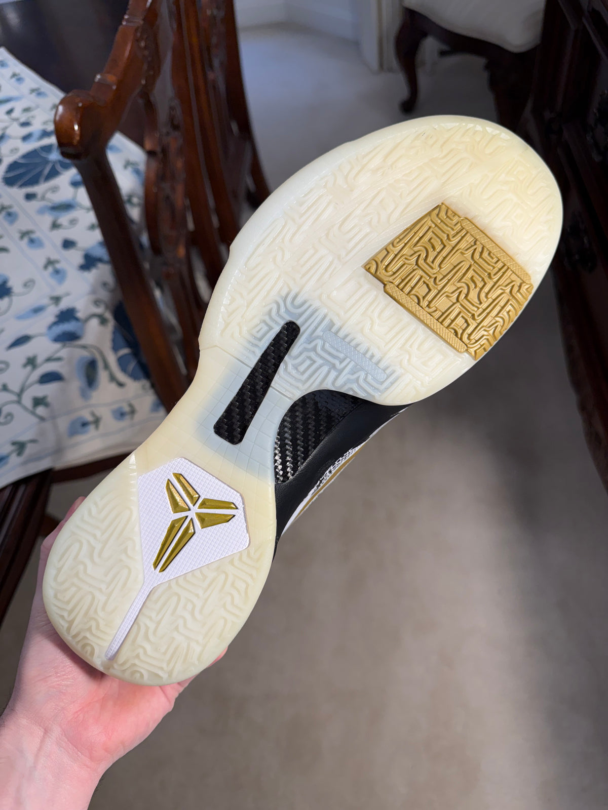 Kobe 5 Protro Big Stage Parade