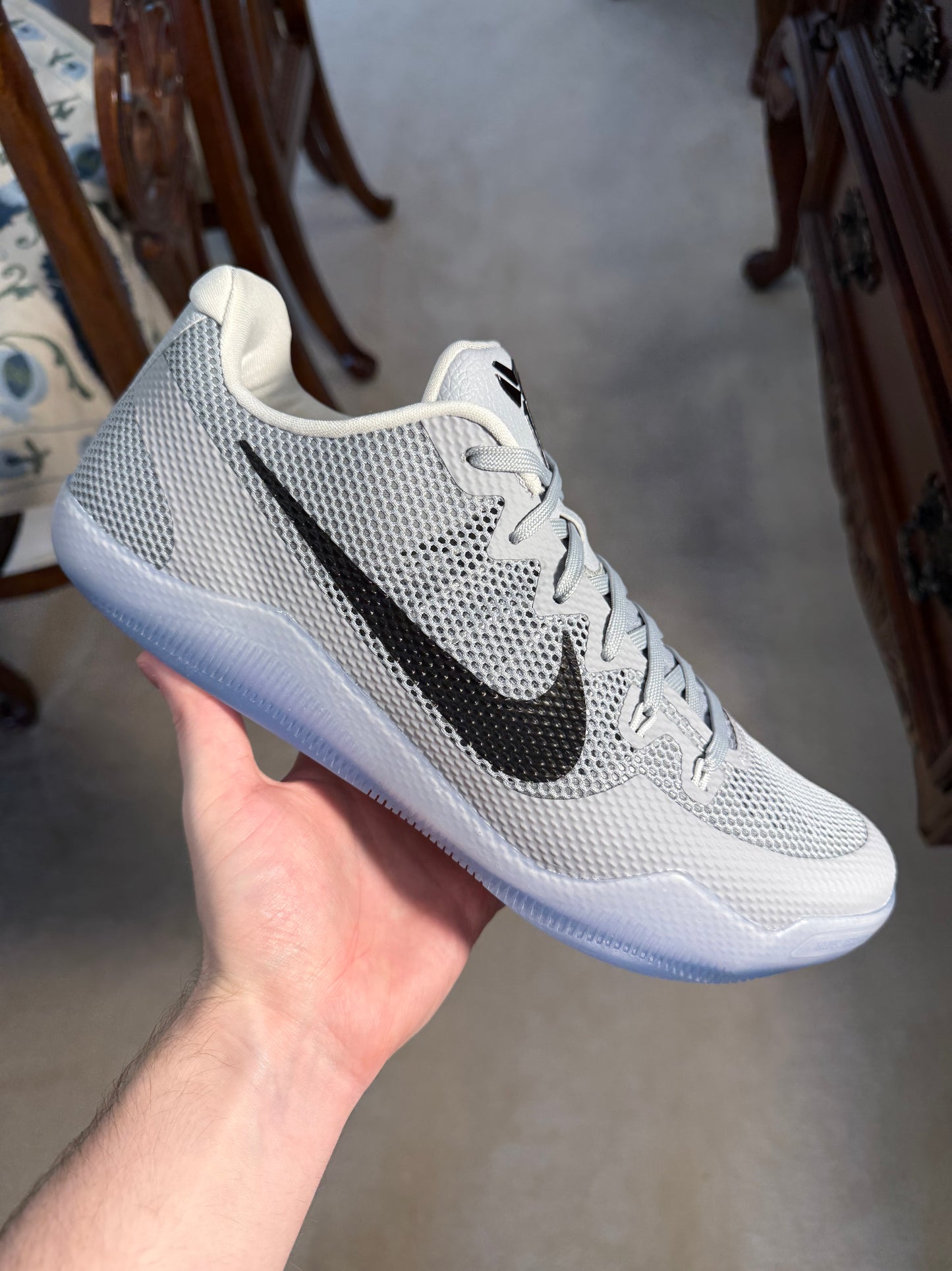 Kobe 11 TB Wolf Grey