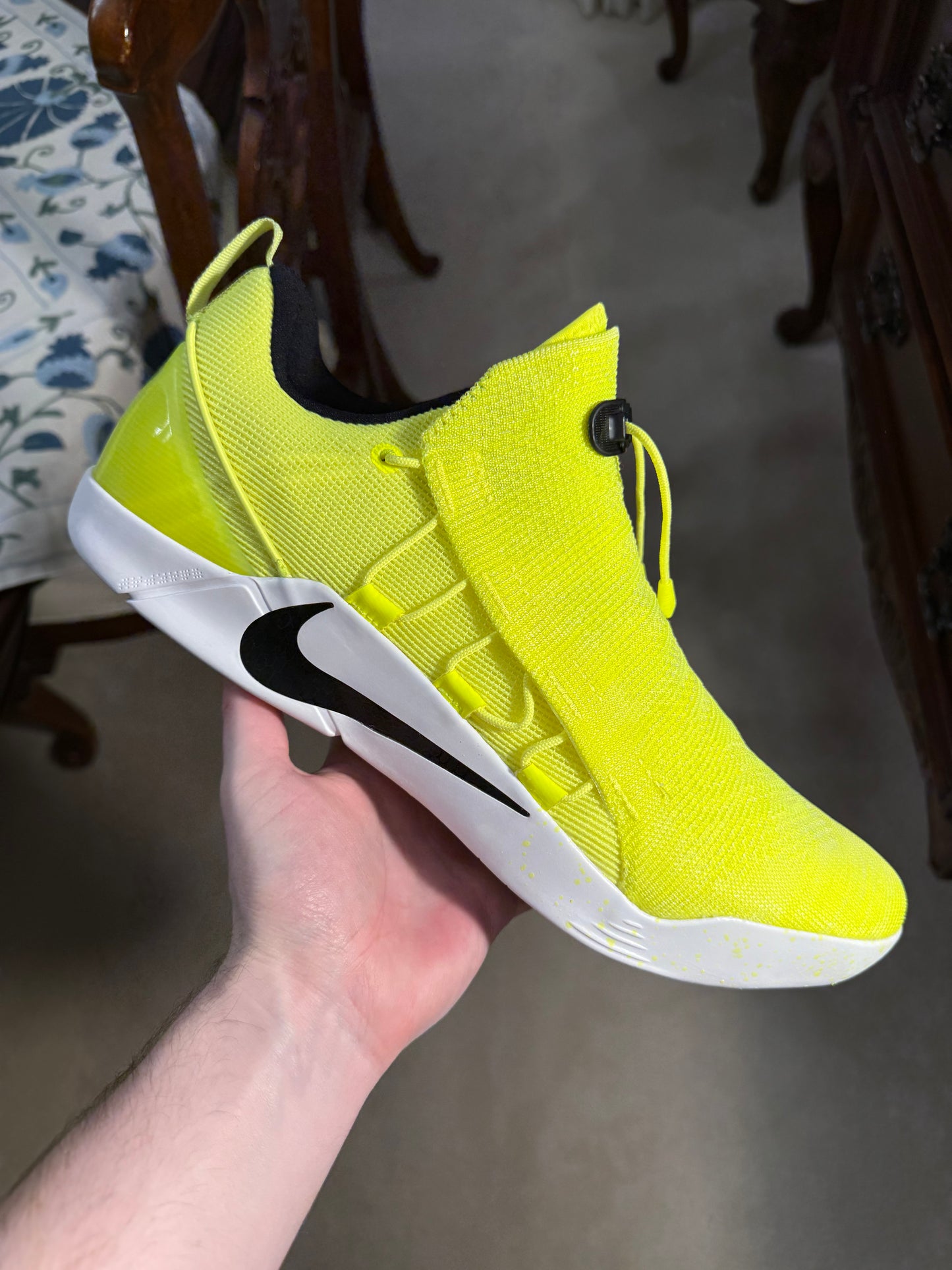 Kobe A.D. NXT Volt