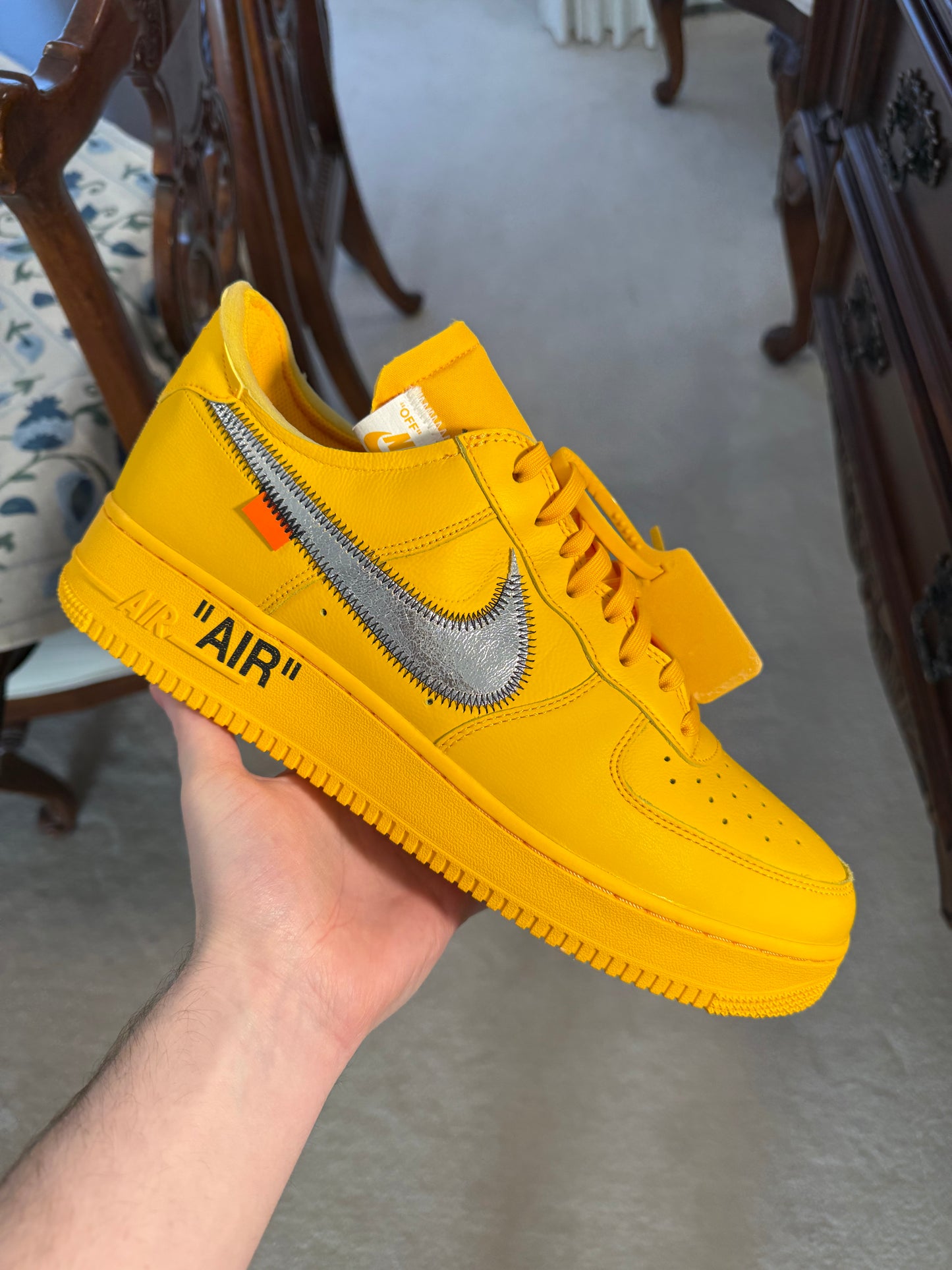 Air Force 1 Low Off-White ICA University Gold