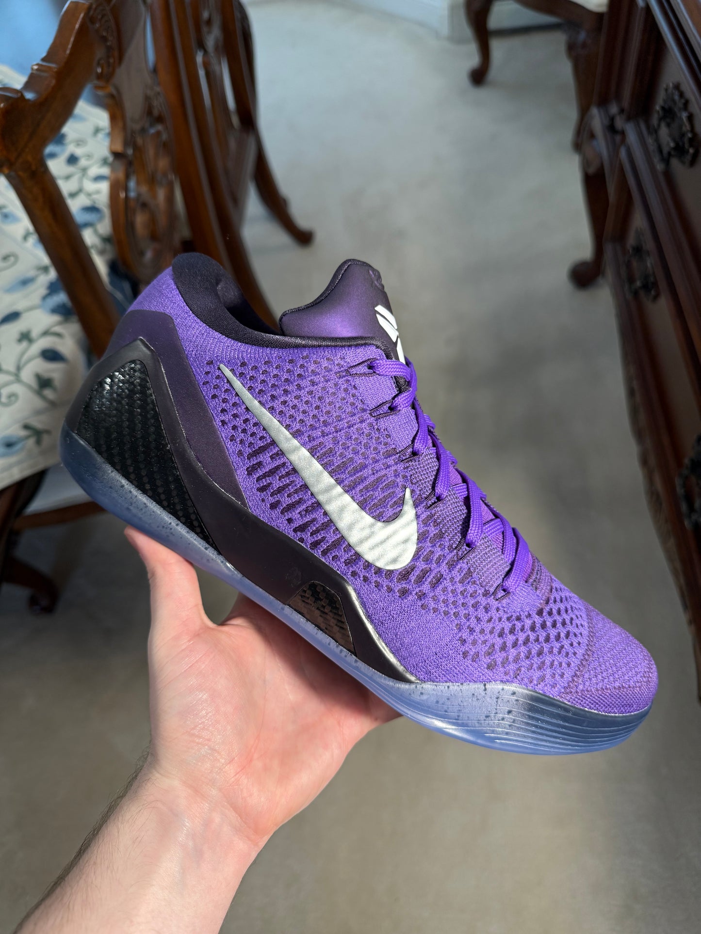 Kobe 9 Elite Low Protro Moonwalker 2025