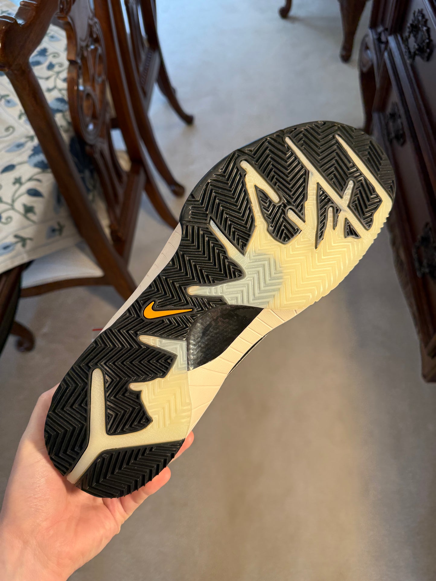 Kobe 4 Protro Undefeated Black
