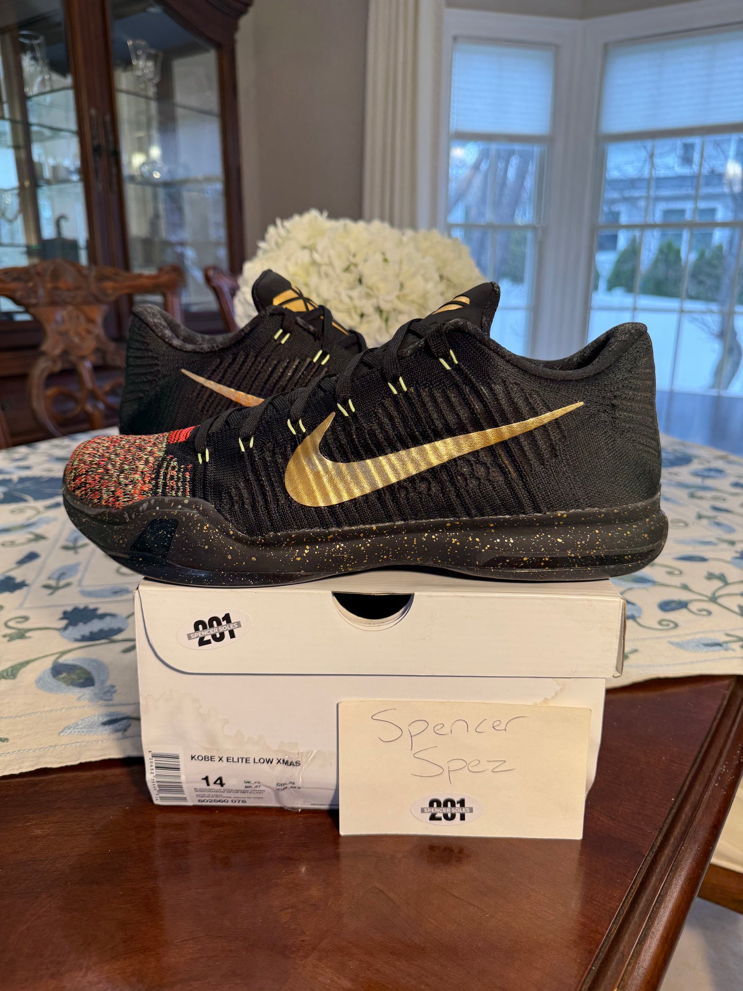 Kobe 10 Elite Low Christmas
