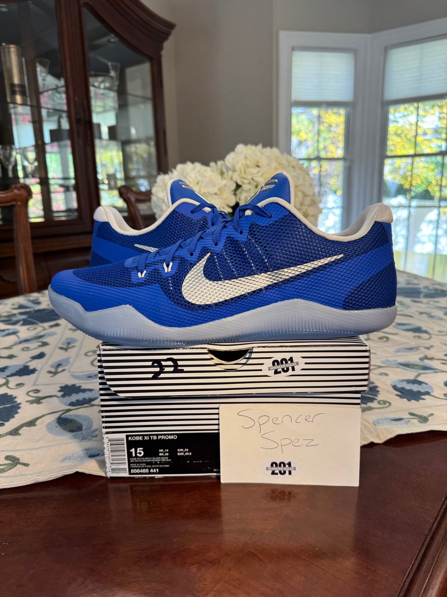 Kobe 11 TB Game Royal