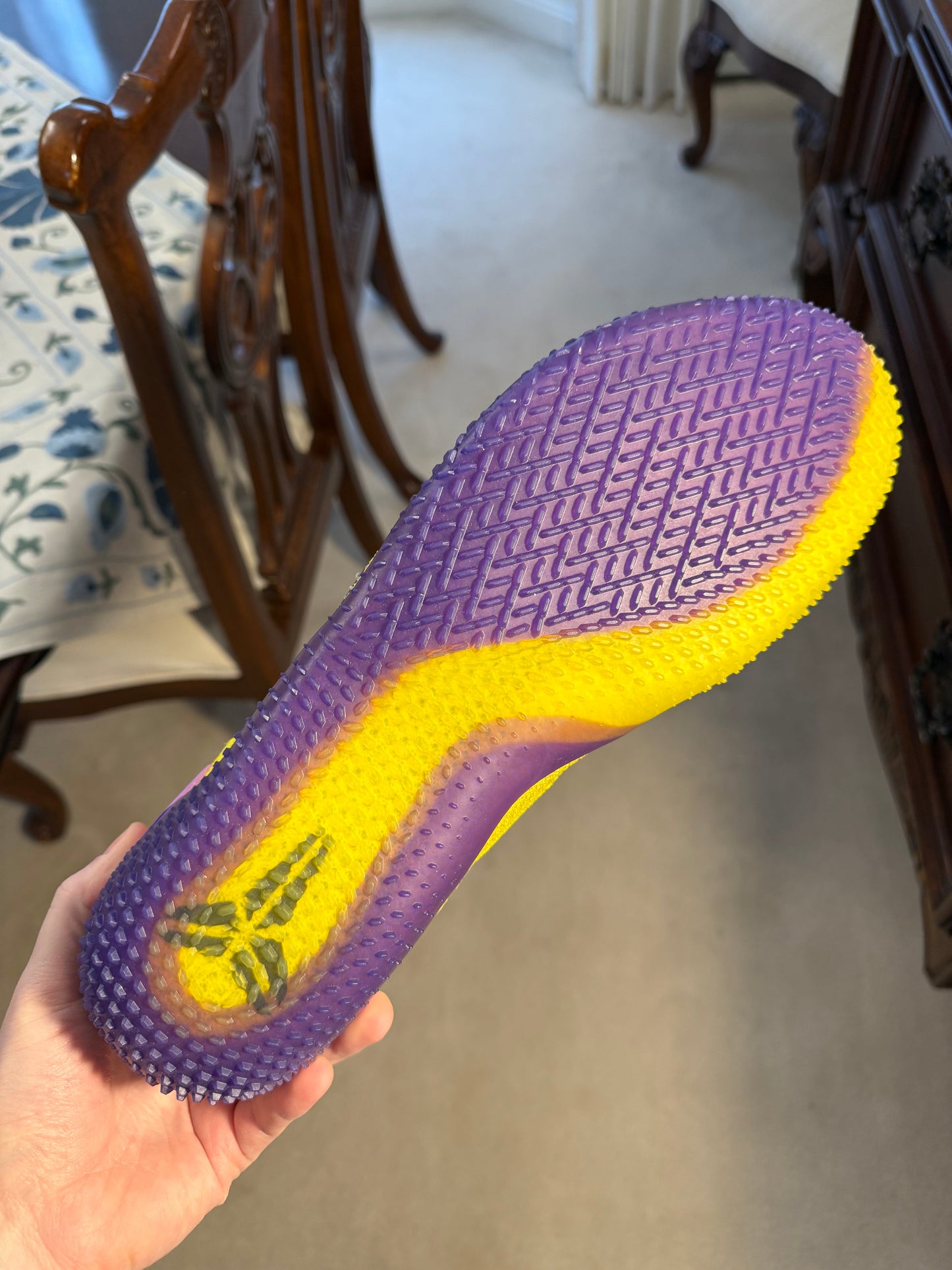 Kobe NXT 360 Yellow Strike