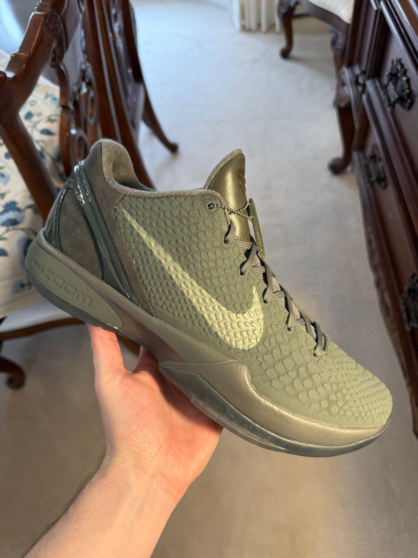 Kobe 6 Fade to Black