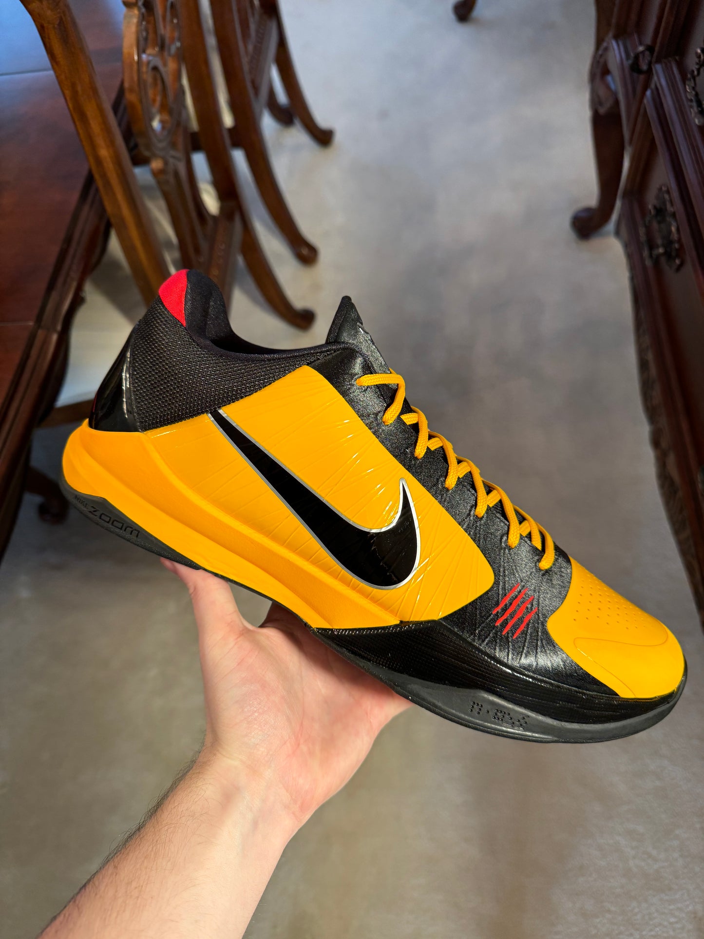 Kobe 5 Protro Bruce Lee