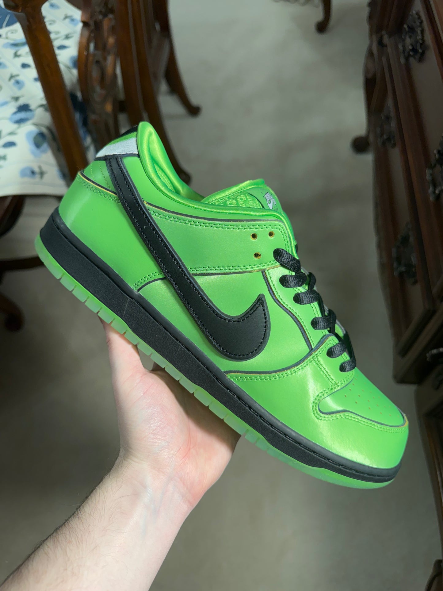Nike SB Dunk Low Powerpuff Buttercup