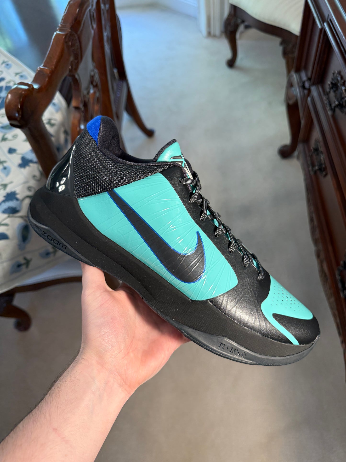 Kobe 5 Protro The Academy