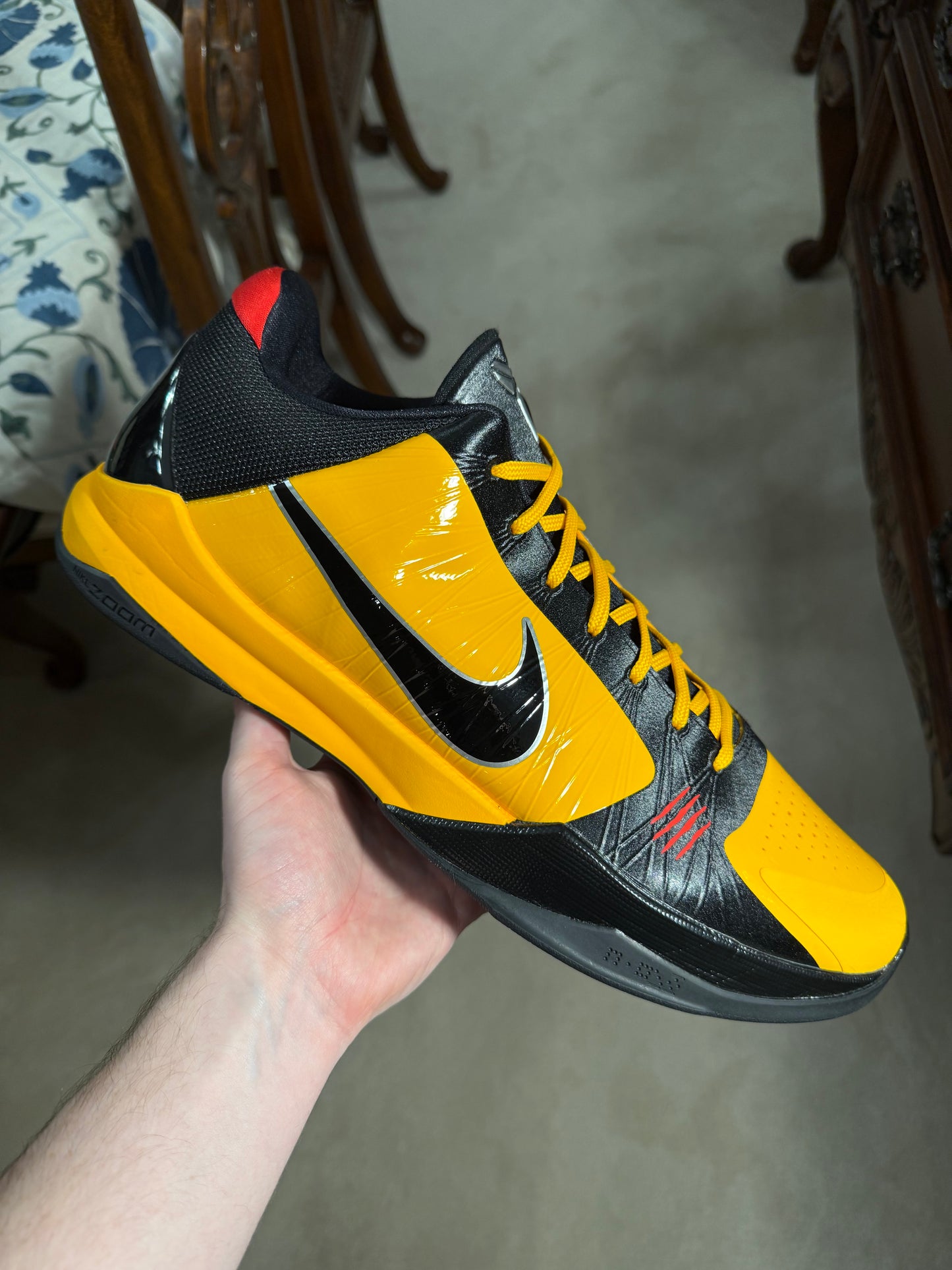 Kobe 5 Protro Bruce Lee