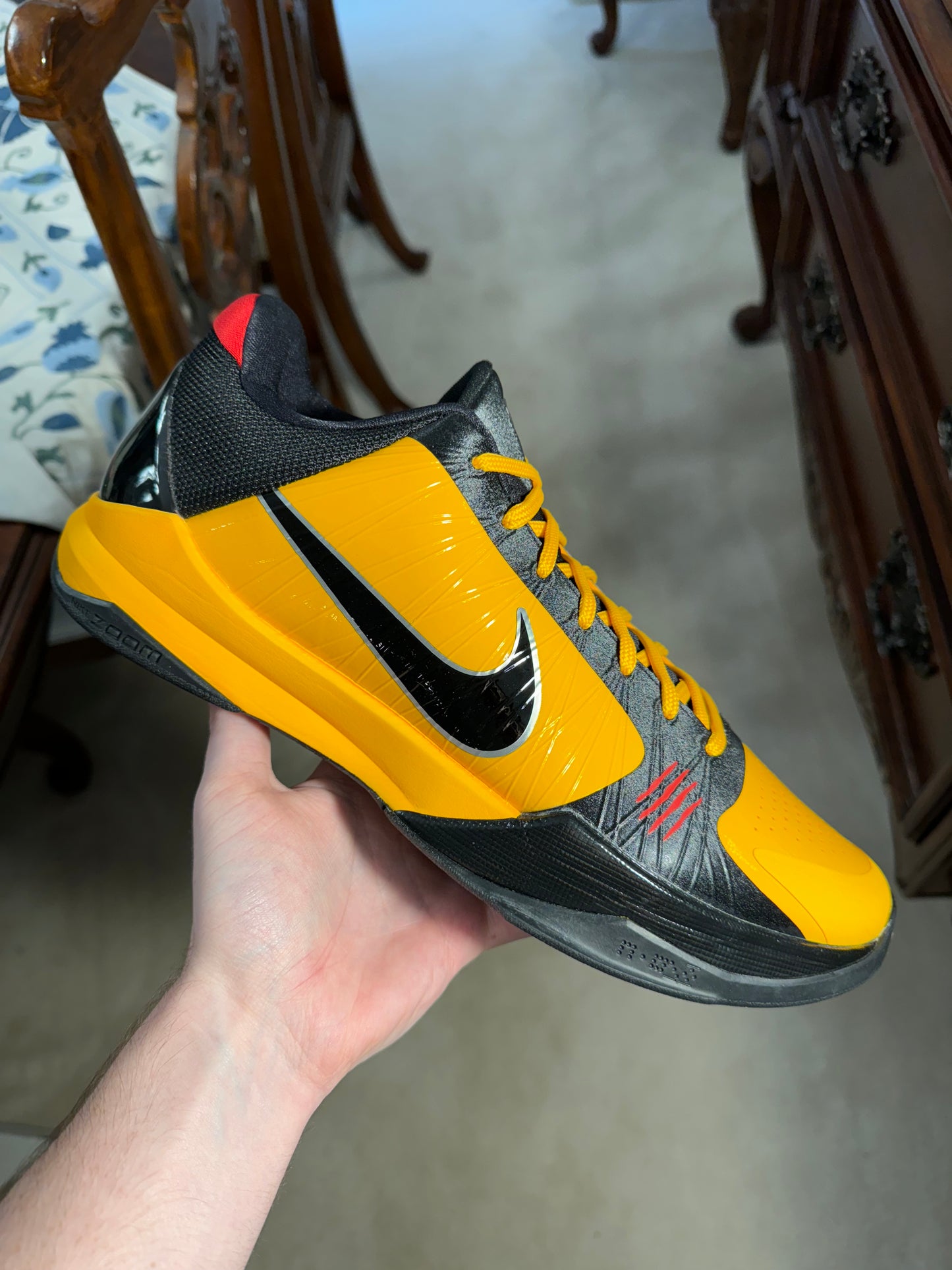 Kobe 5 Protro Bruce Lee