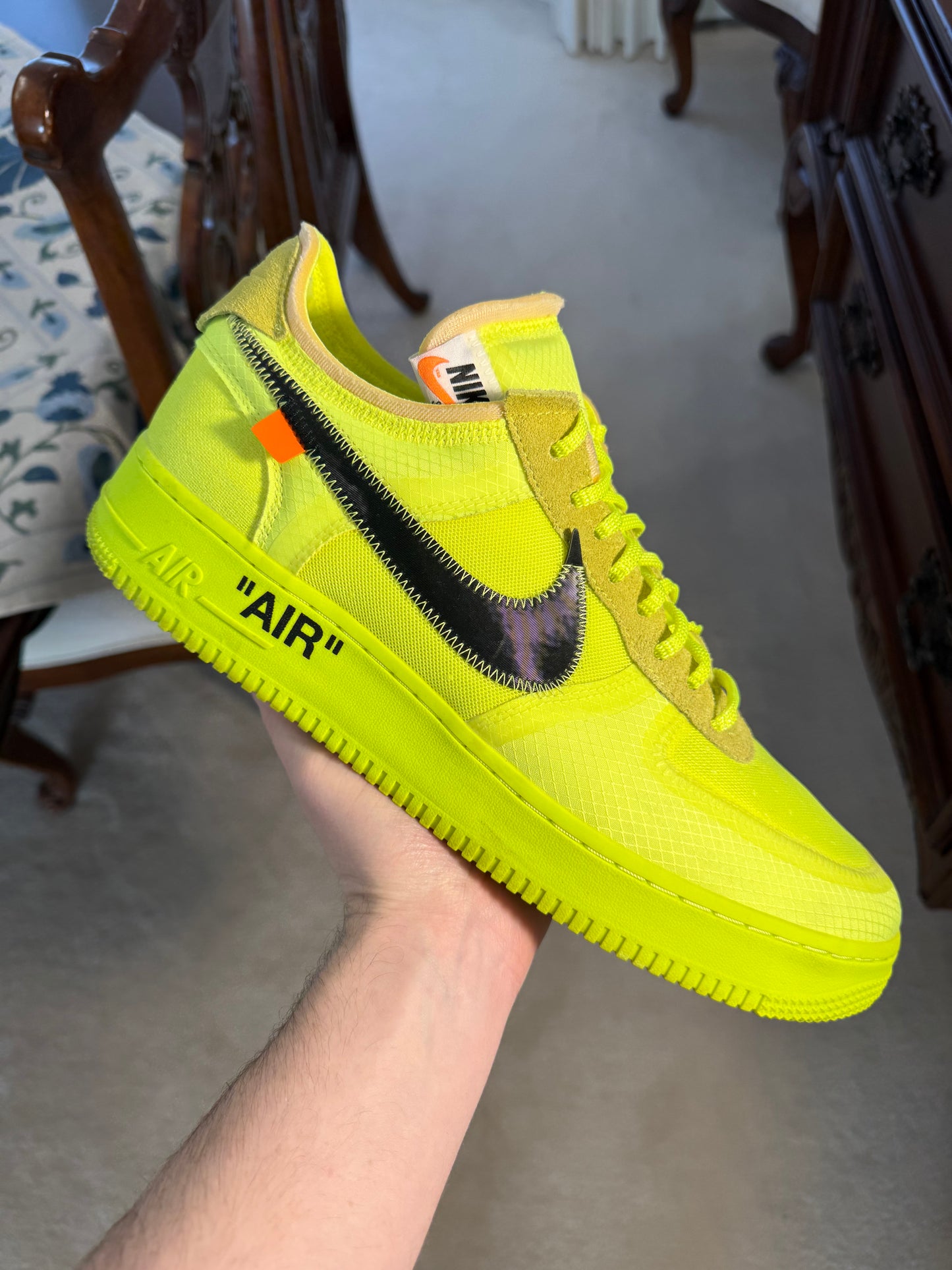 Air Force 1 Low Off-White Volt