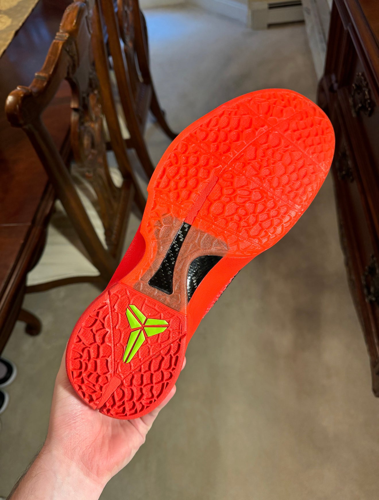 Kobe 6 Protro Reverse Grinch