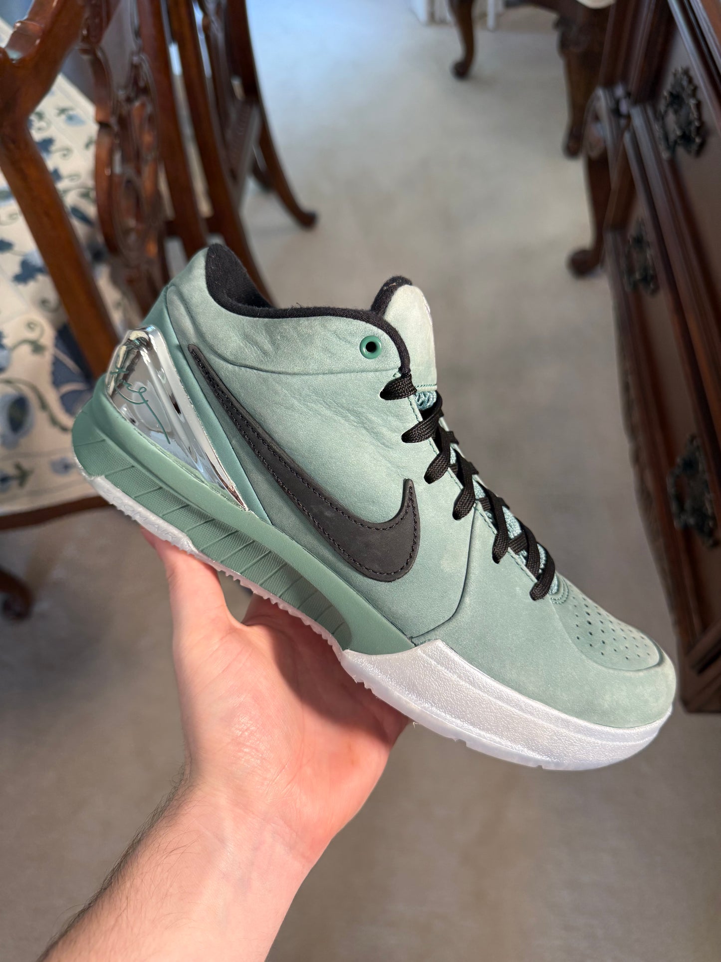 Kobe 4 Protro Girl Dad