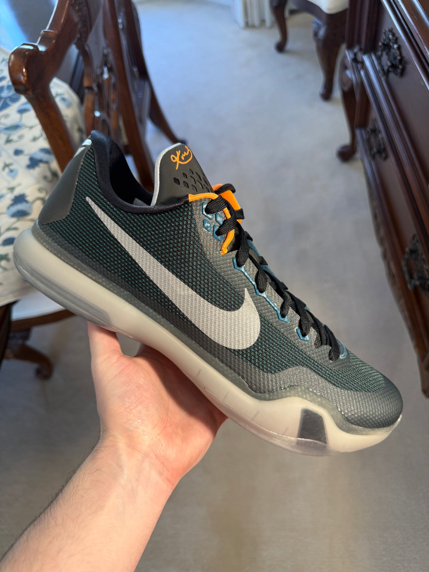 Kobe 10 Flight