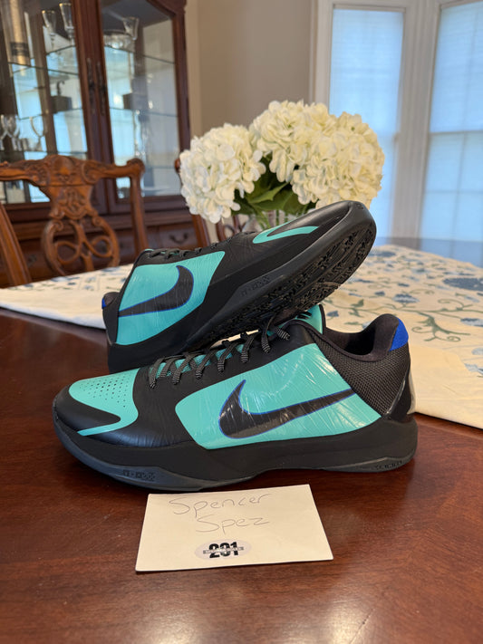 Kobe 5 Protro The Academy